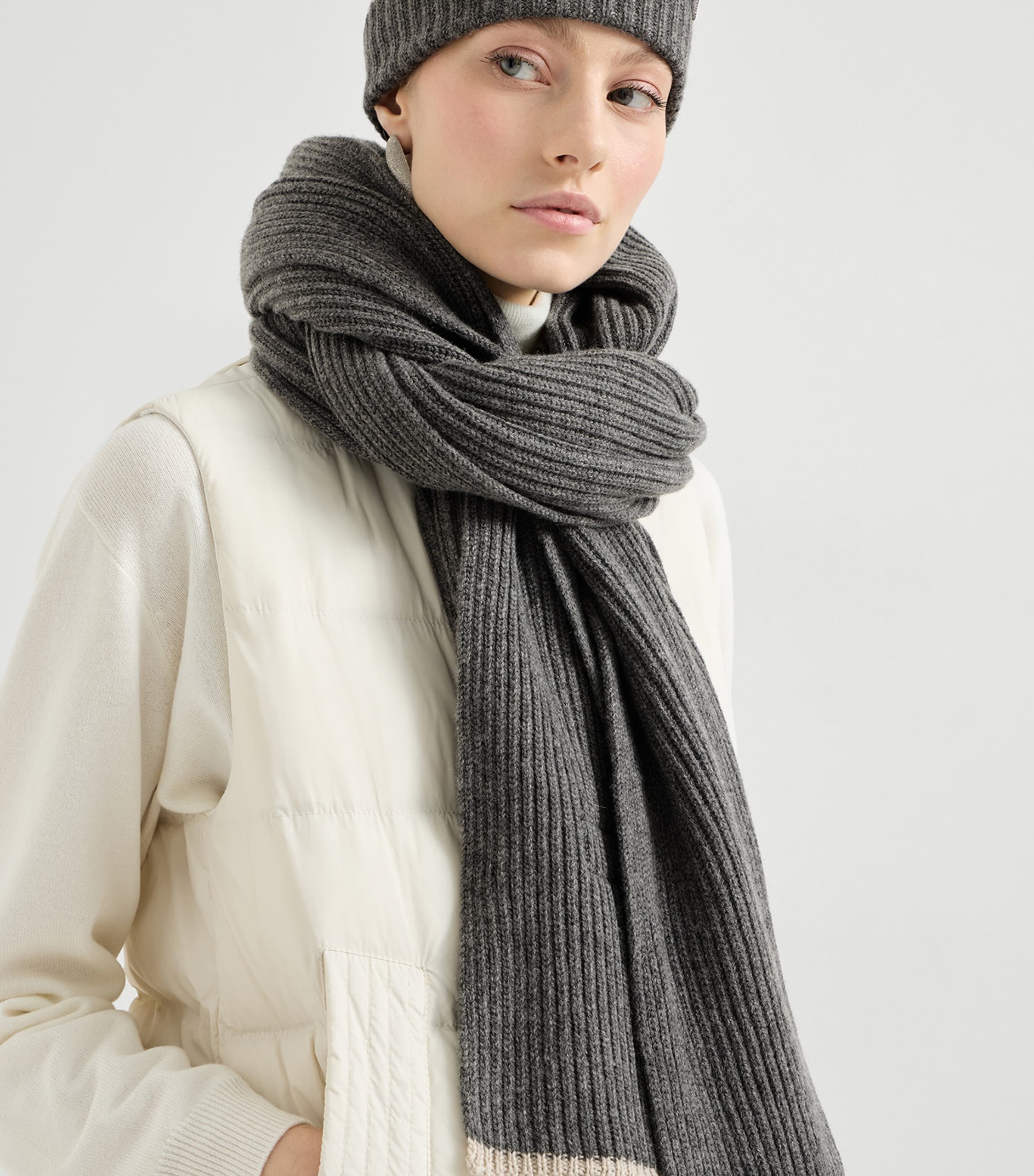 Brunello Cucinelli Cashmere Ribbed Monili-Detail Scarf Image 3