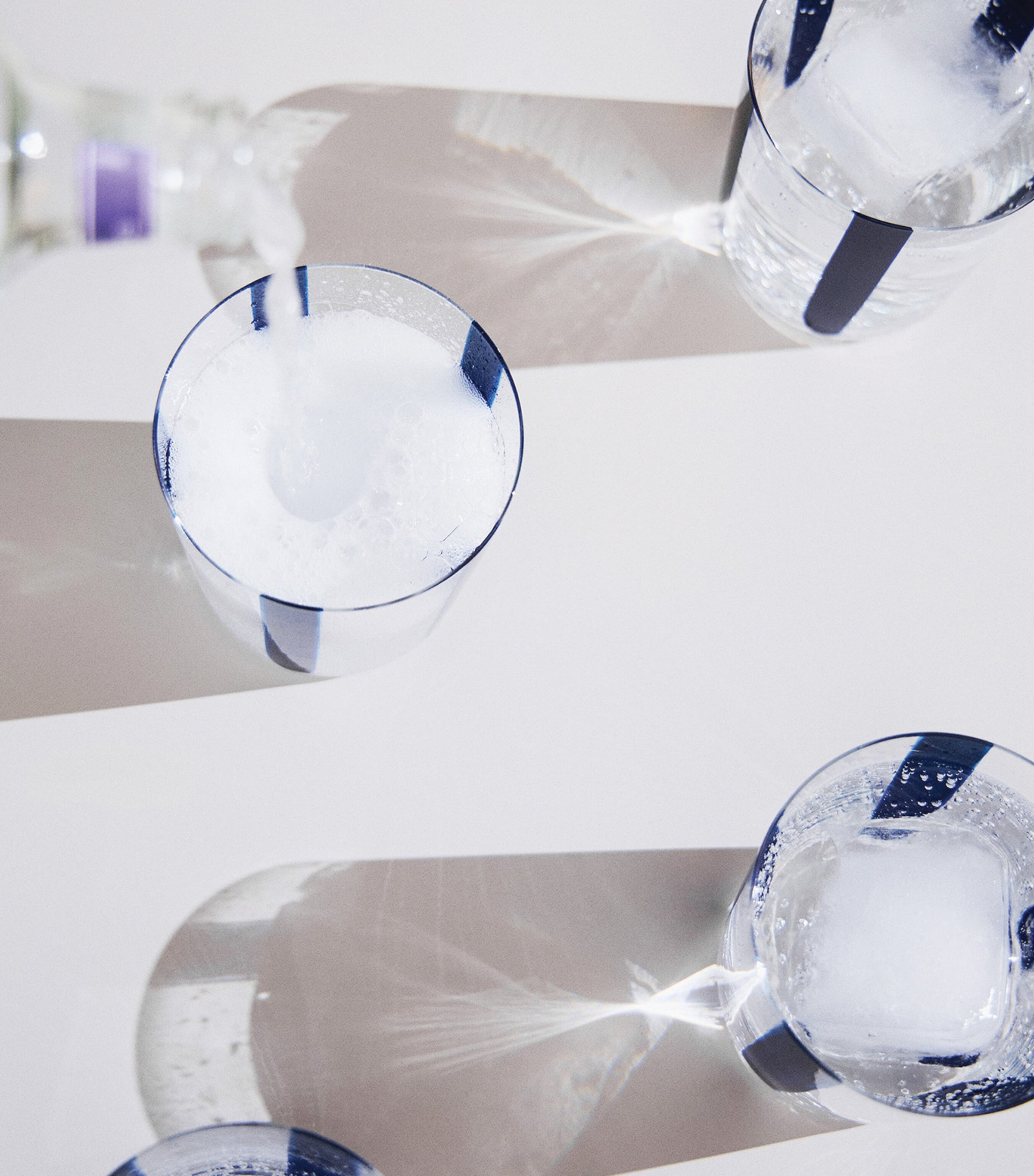 The Conran Shop Nova Stripe Tumblers (Set of 4) Navy / Clear Image 4