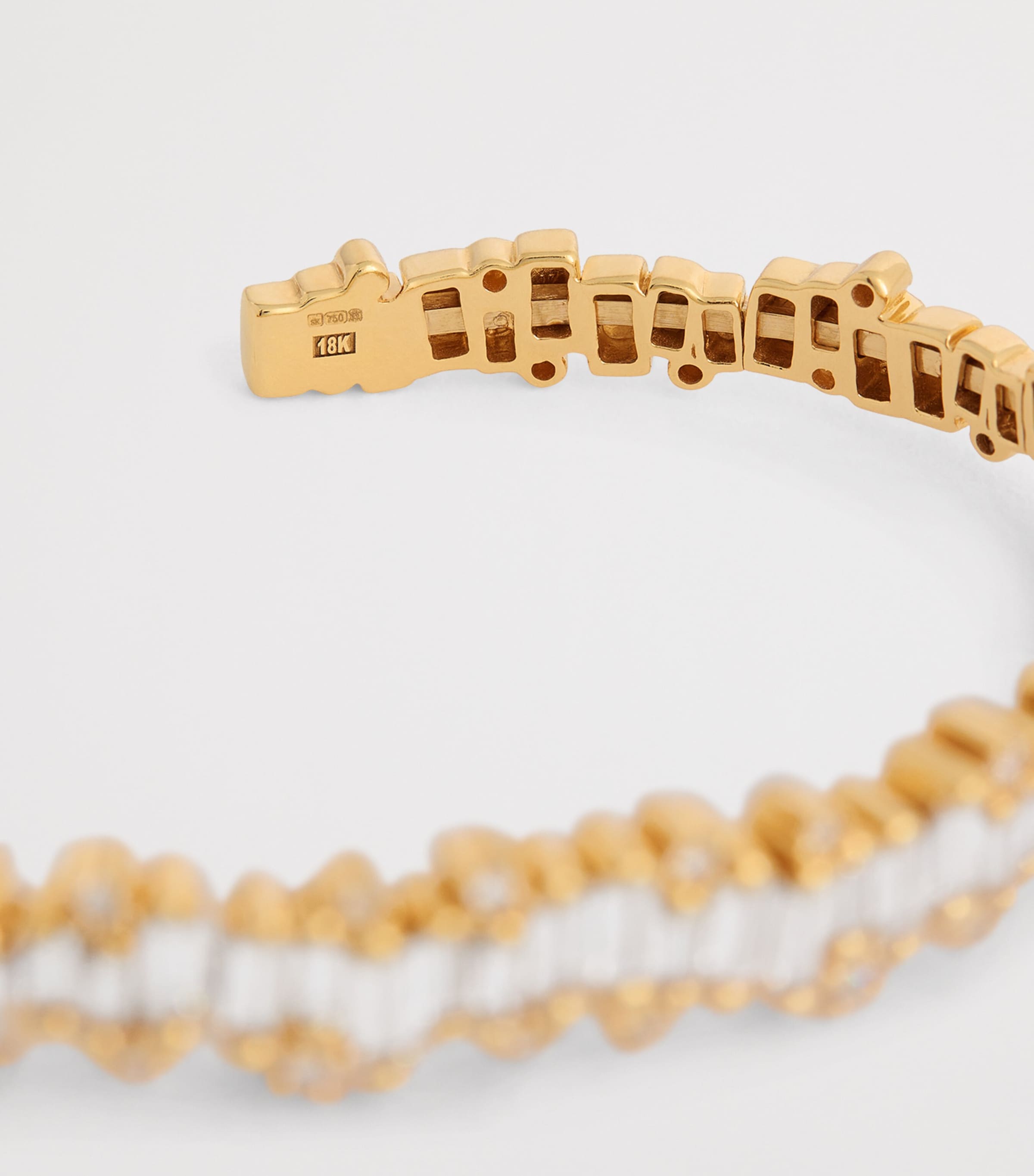 Small Yellow Gold and Diamond Shimmer Audrey Bangle 18K YG/WD Image 5