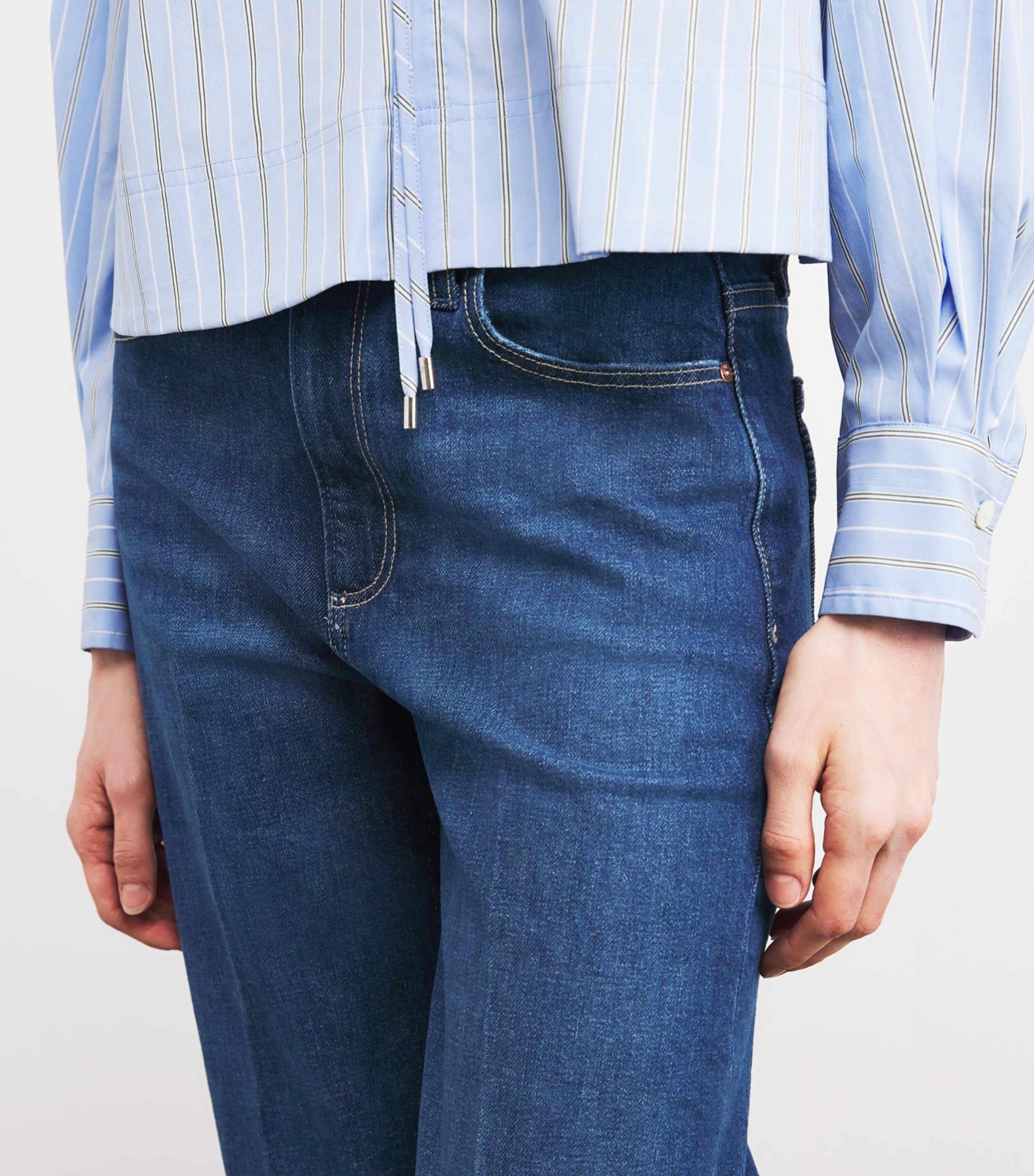 Leenah Wide-Leg Jeans FREVO Image 6