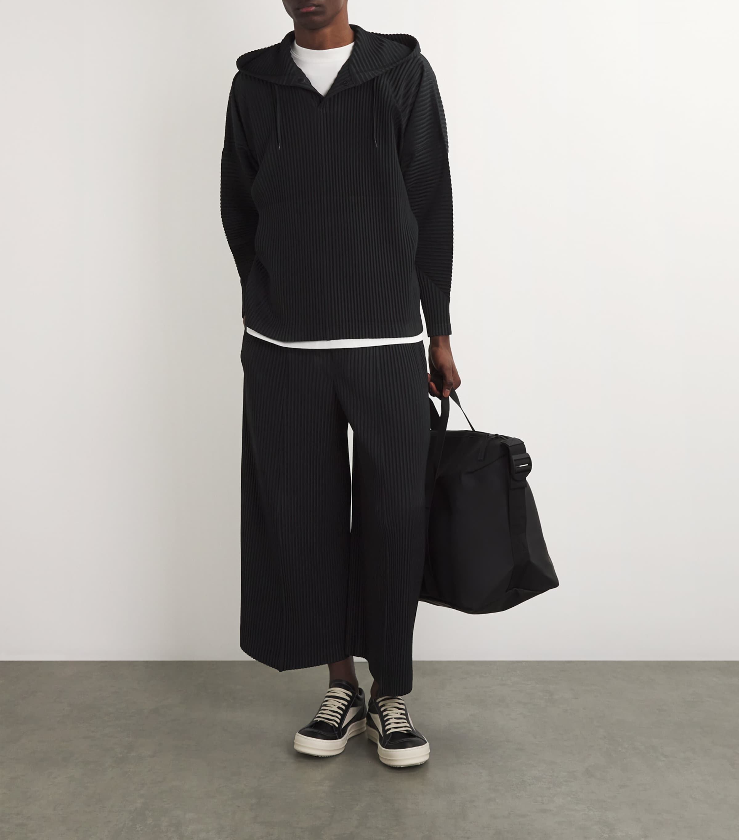 Homme Plissé Issey Miyake Mens Pleated Hoodie Black Image 2