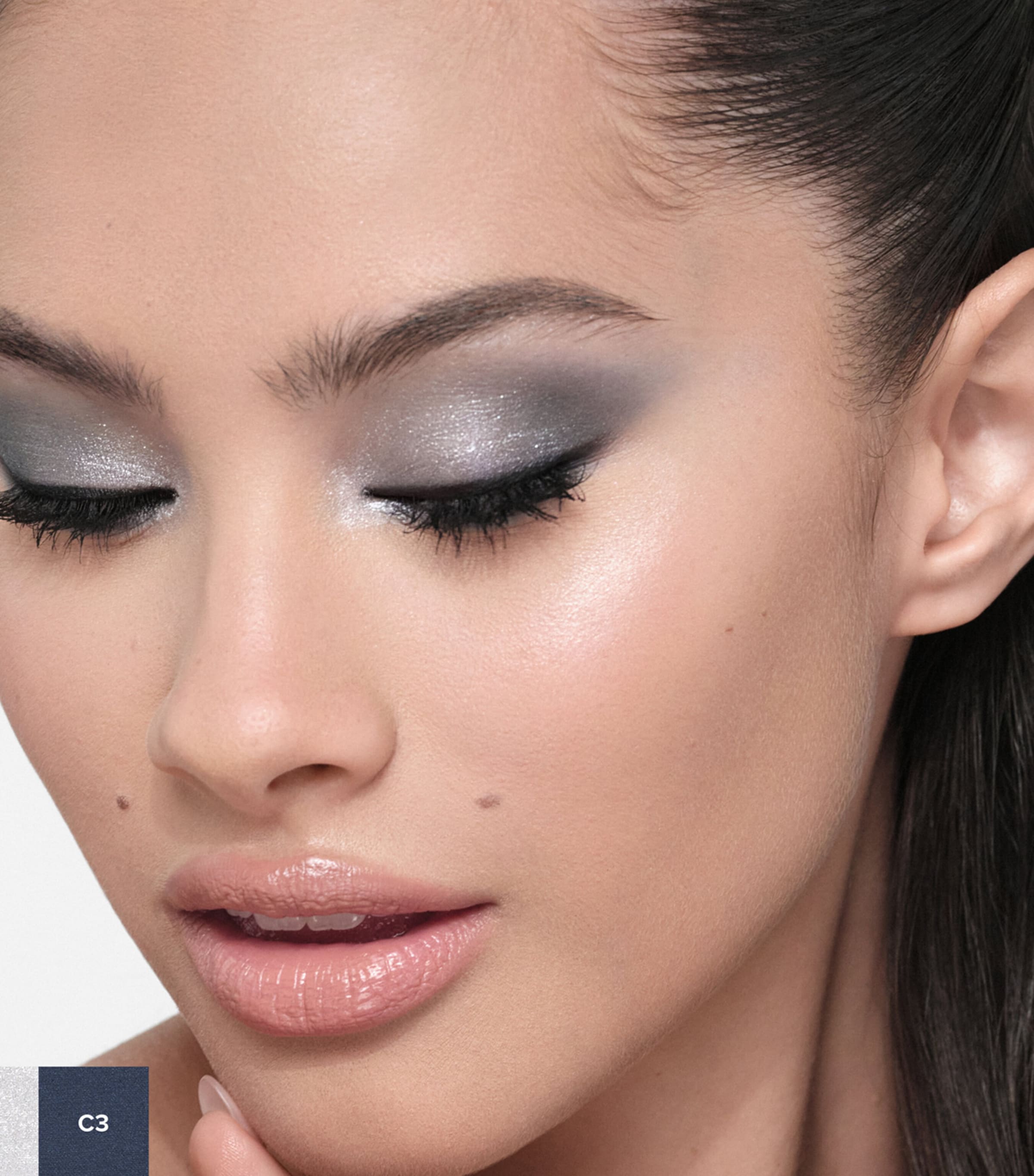 Mini Haze Eye Shadow Palette NO COLOUR Image 3