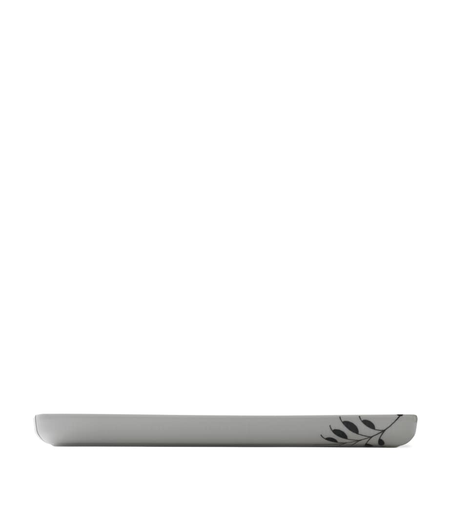 Black Fluted Mega Dish  (36cm) BLACK Image 3