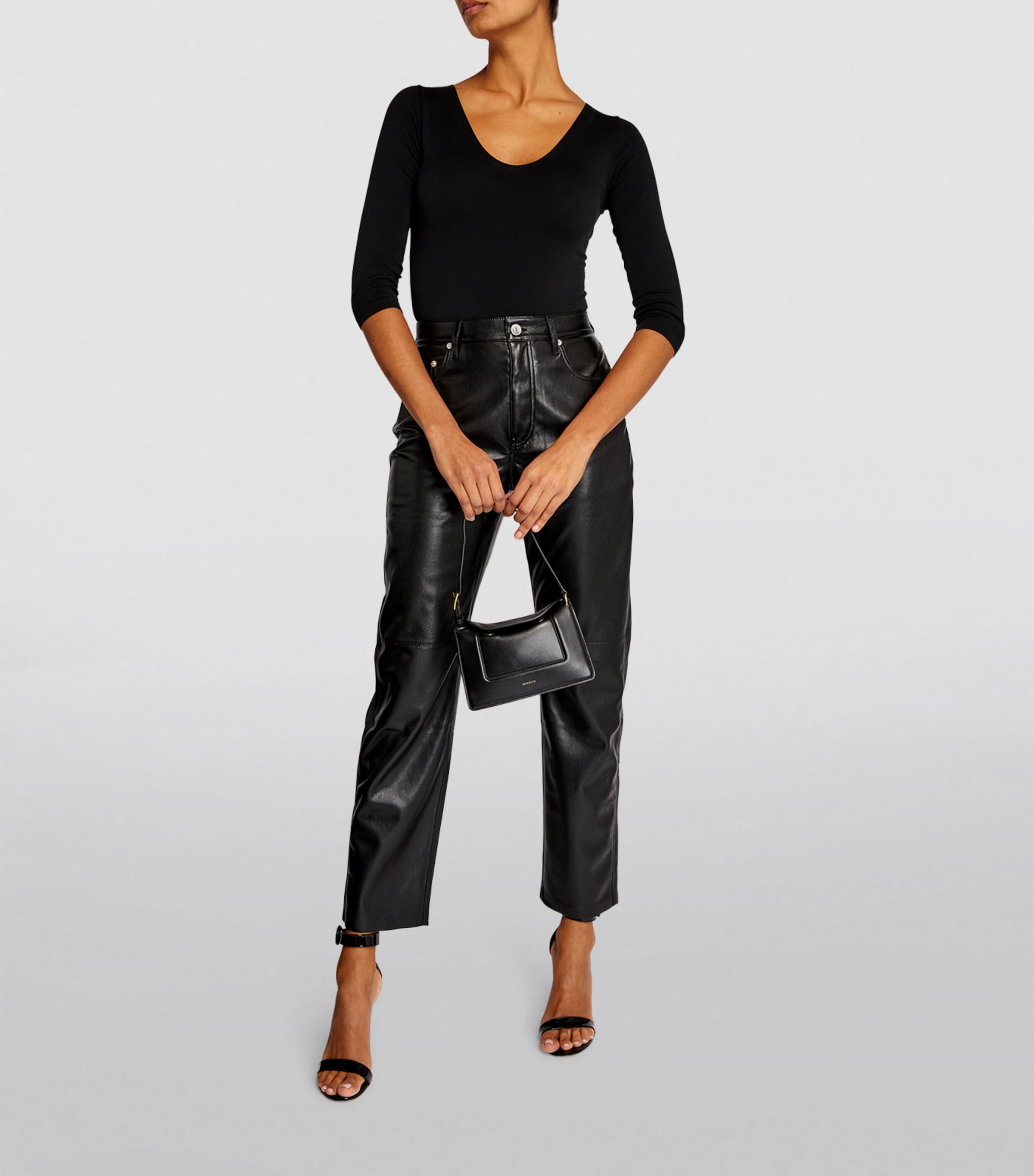 Cropped-Sleeve V-Neck Bodysuit 3009 BLACK Image 2