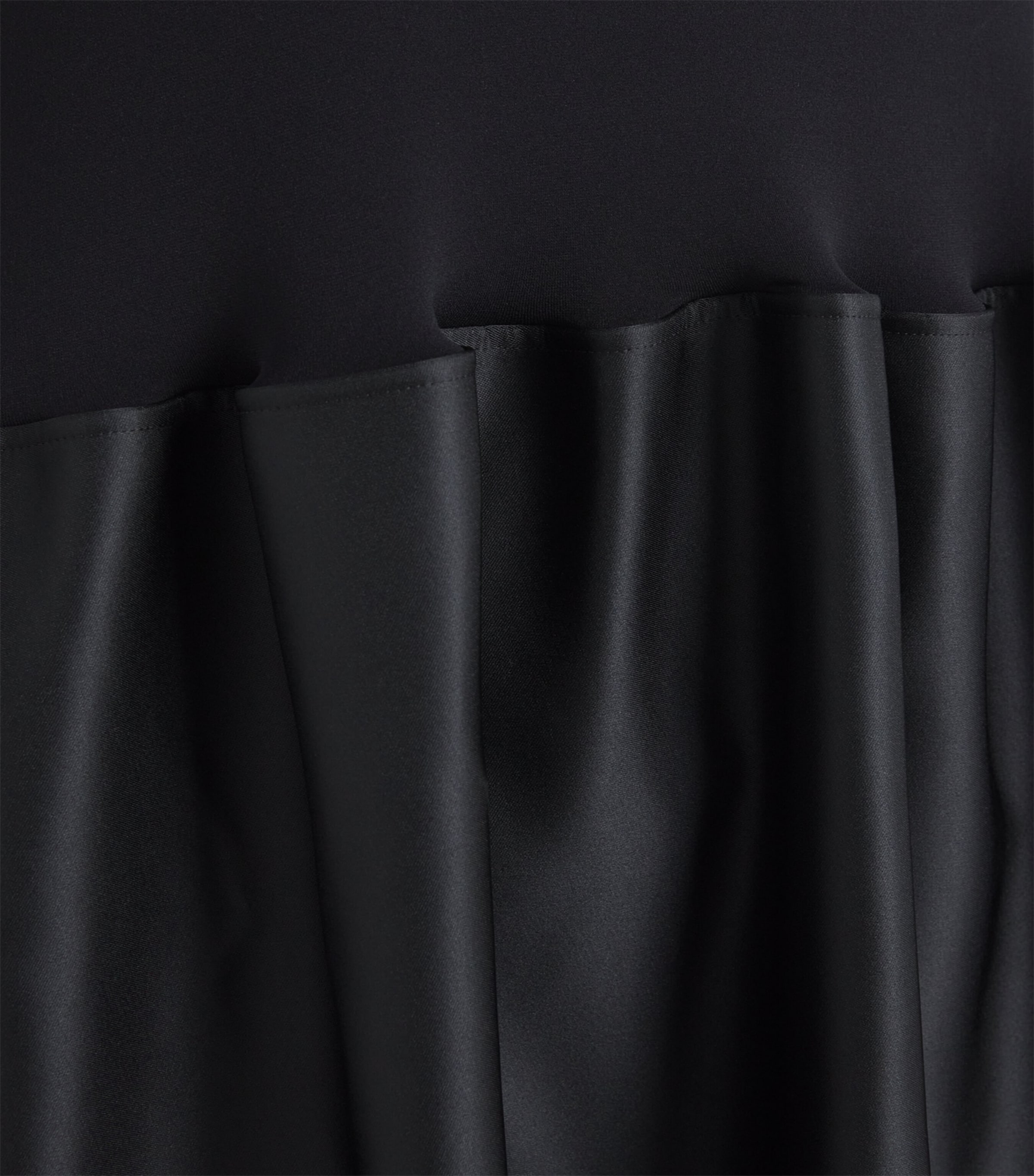 Dropped-Waist Catrin Maxi Dress BLACK Image 5