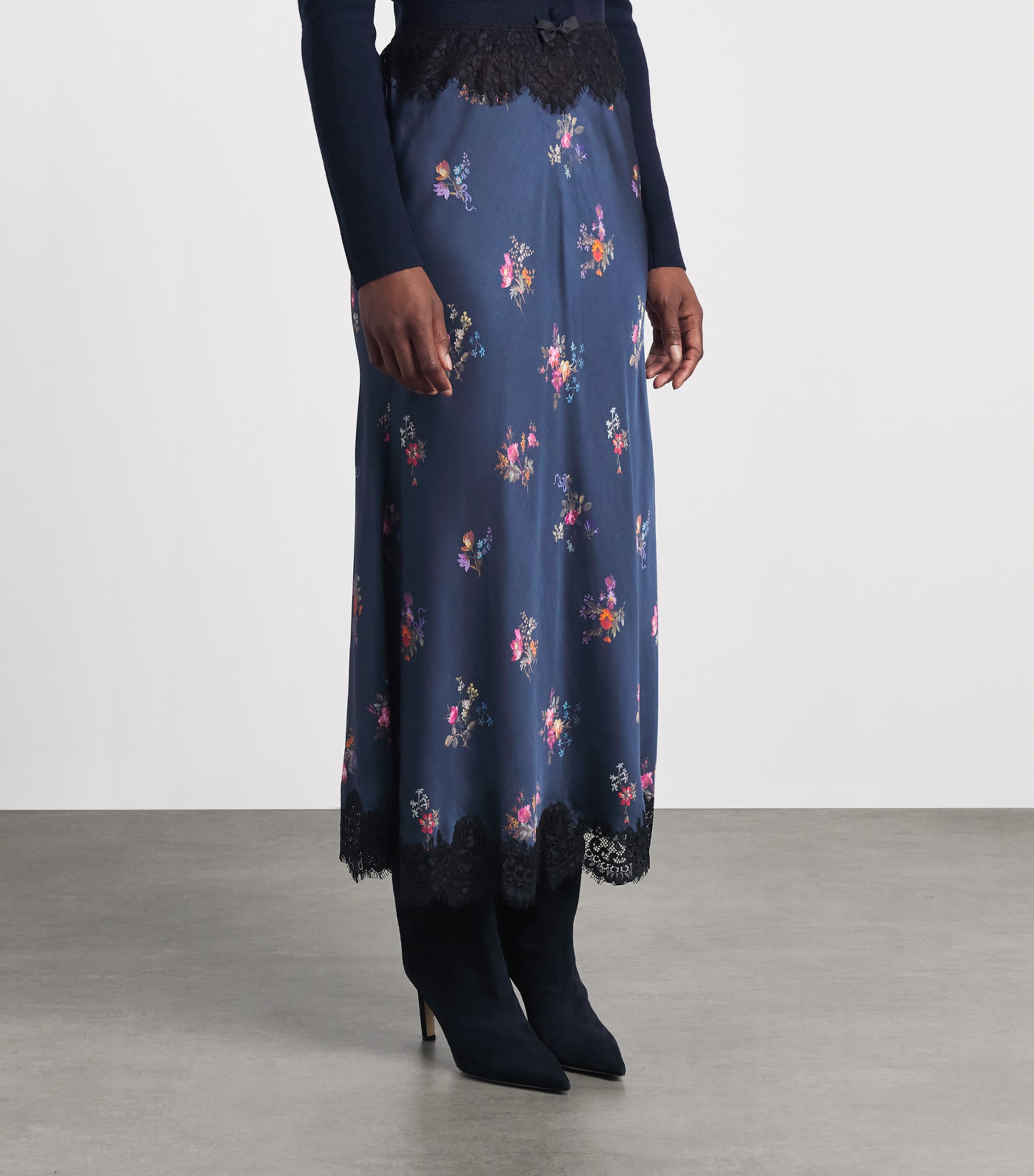 Self-Portrait Womens Satin Floral Print Maxi Skirt Navy Image 4