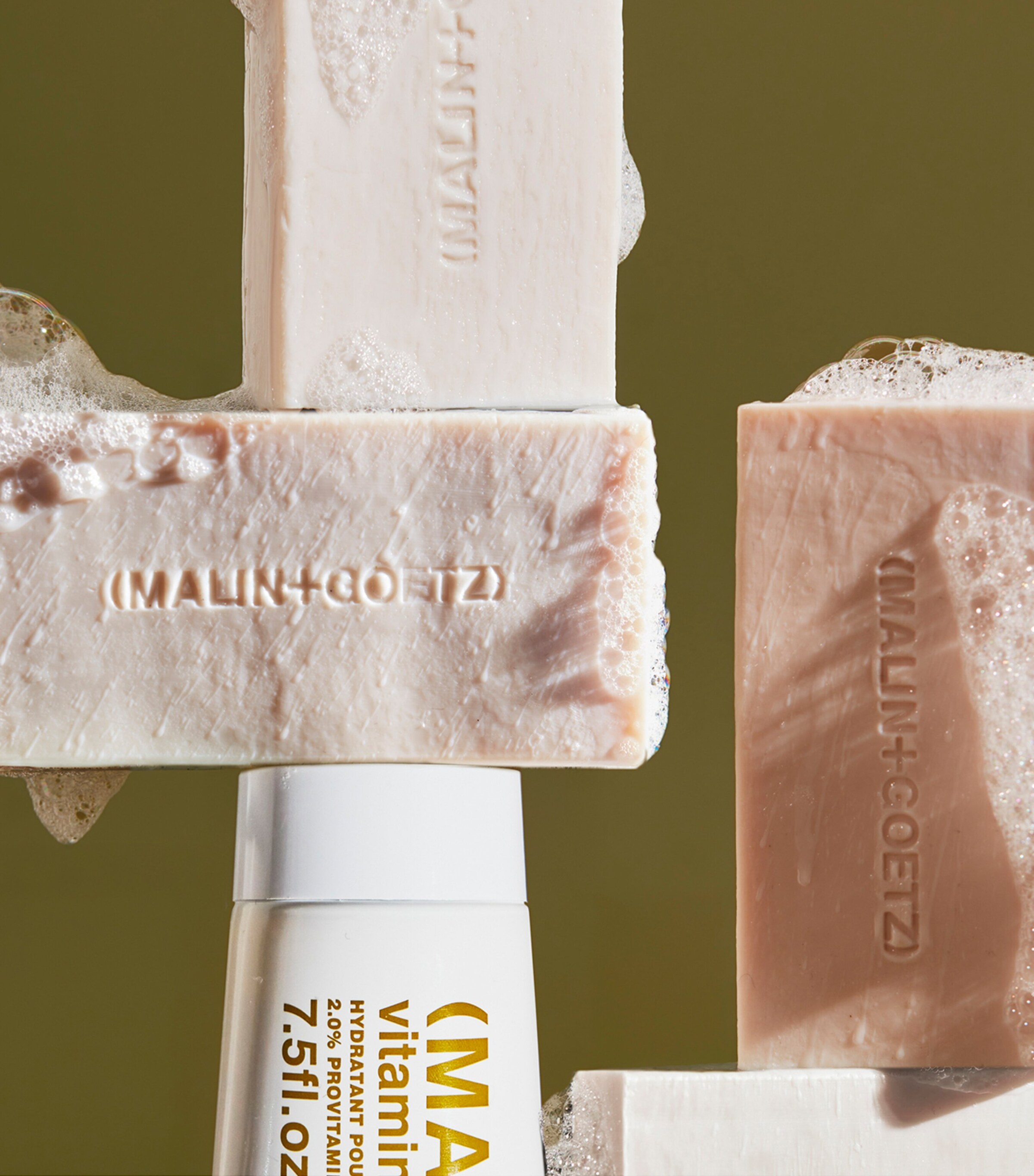 MALIN+GOETZ Vitamin B5 Hydrating Bar Rum (140g) Image 4