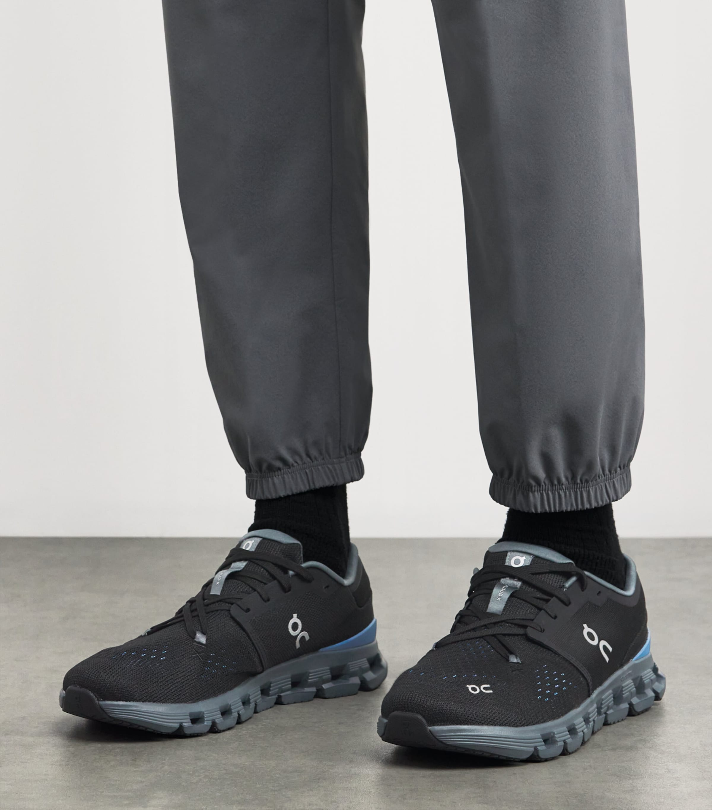 Cloud X 4 Trainers BLACK | CHAMBRAY Image 2