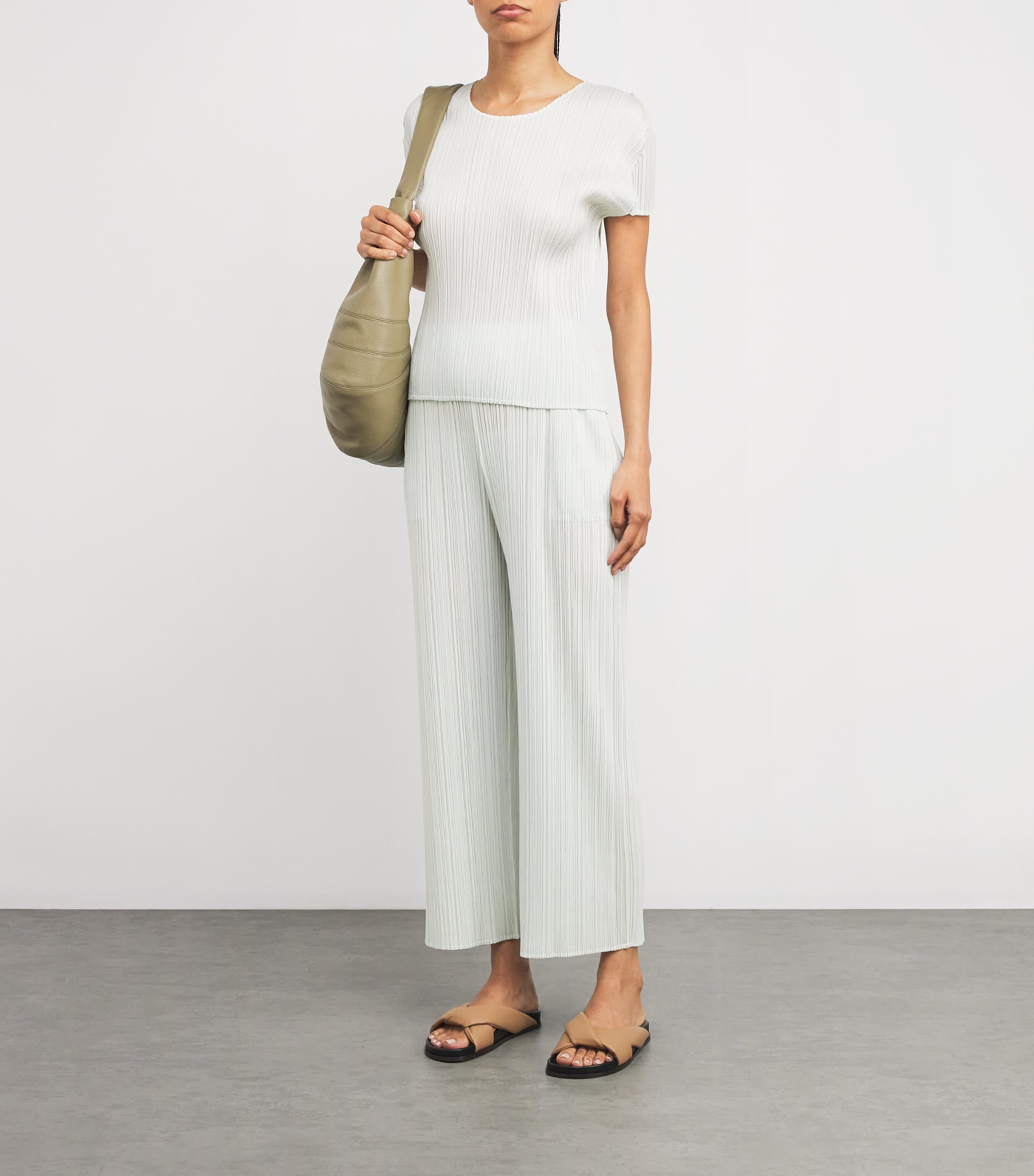 Monthly Colors April Straight Trousers 03 Image 2