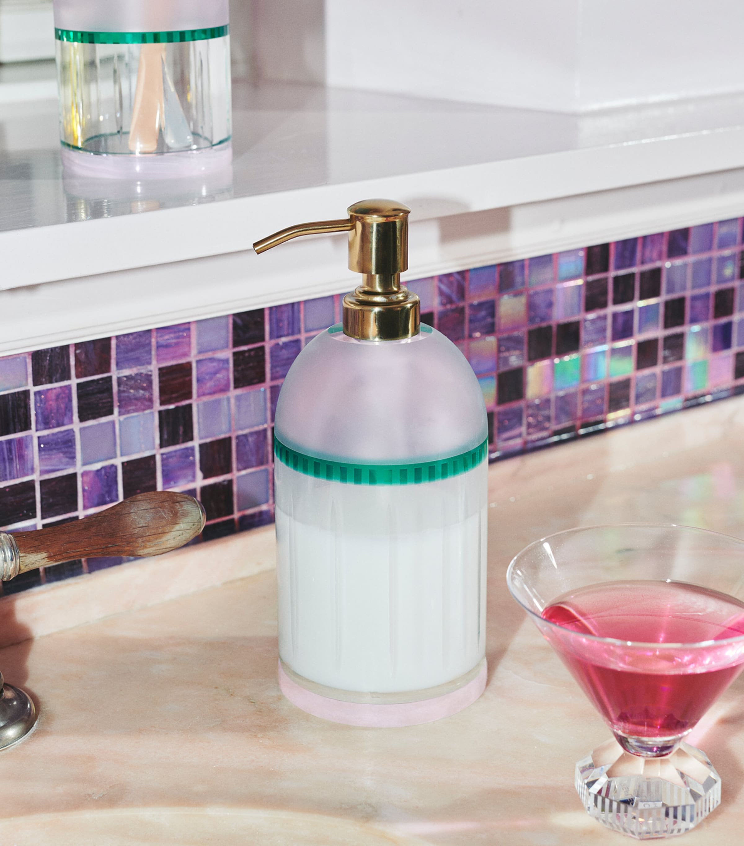 Shine Soap Dispenser PINK Image 2