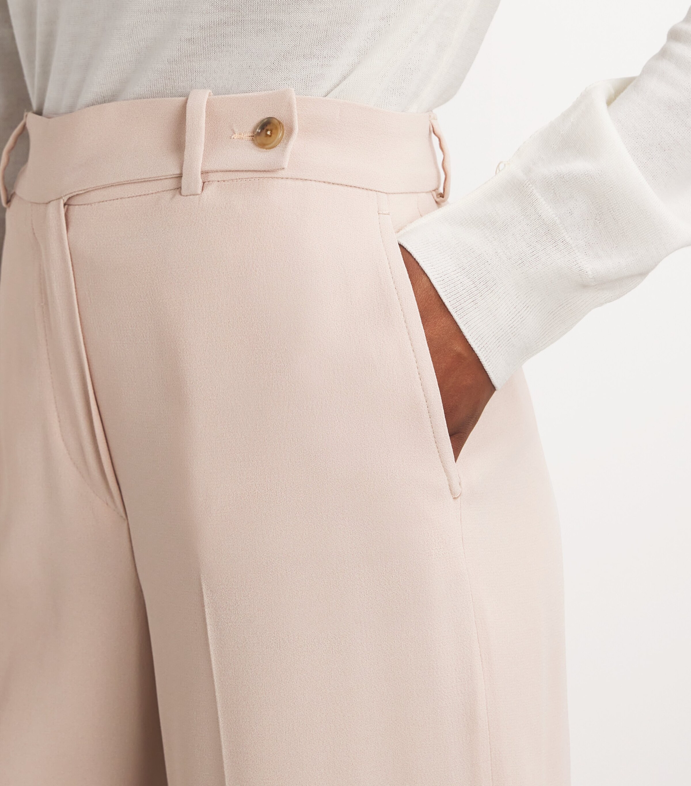 Straight-Leg Trousers ROSE Image 6