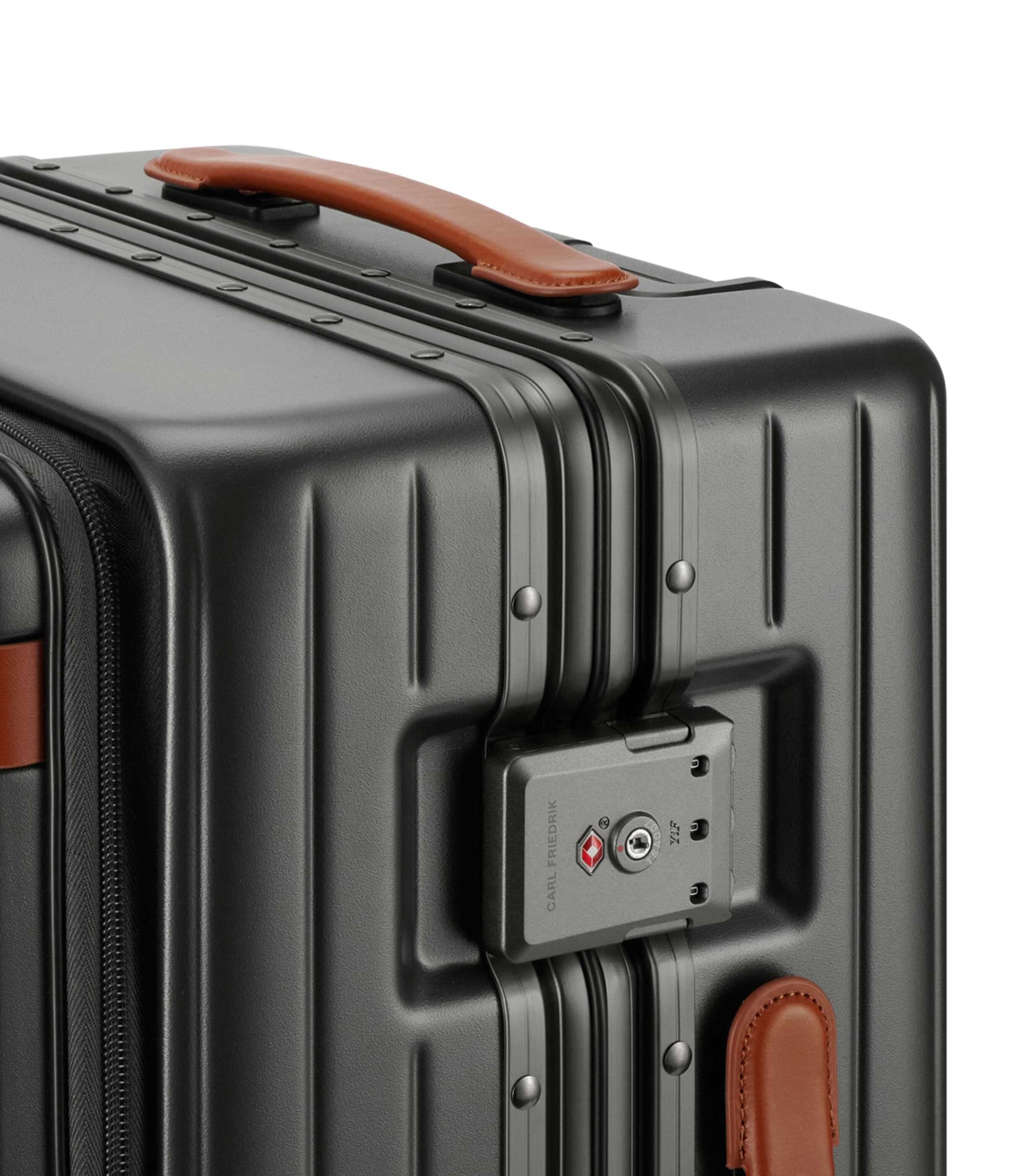 The Carry-On Pro Suitcase (55cm) COGNAC Image 4