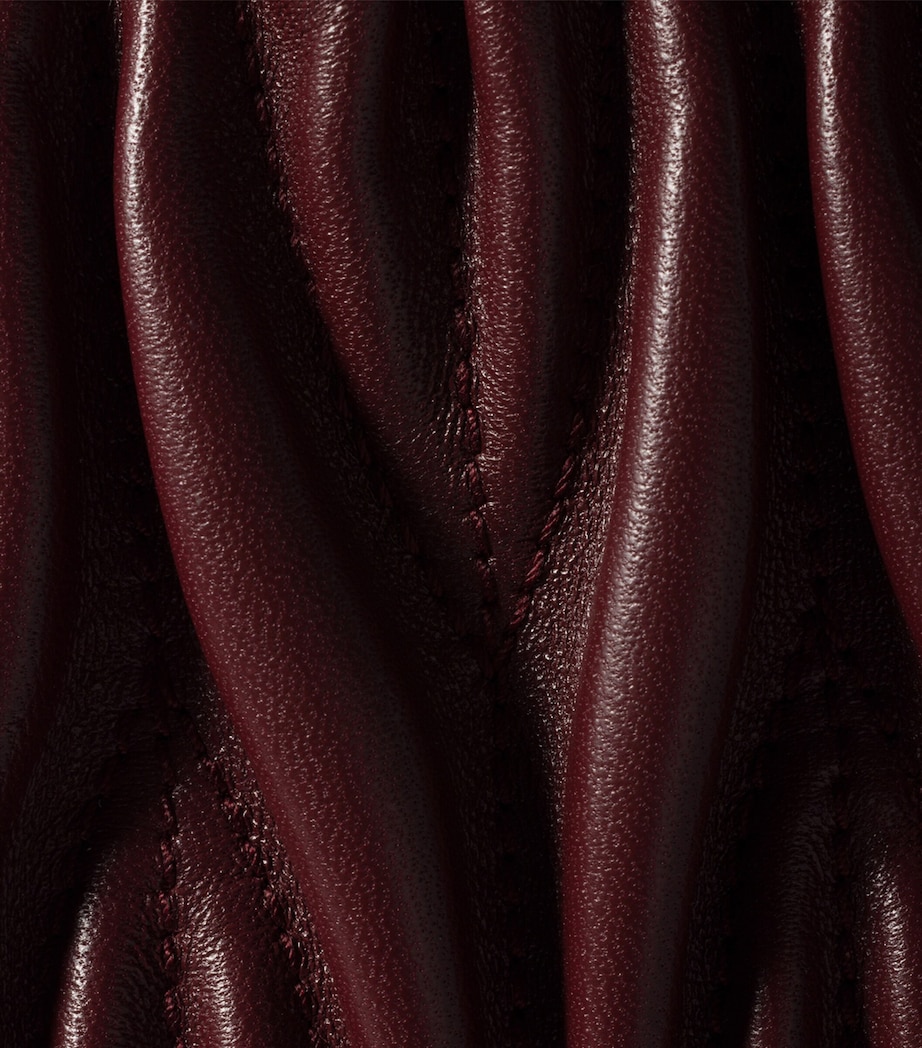 Matelassé Leather Clutch Bag F0007 Image 5