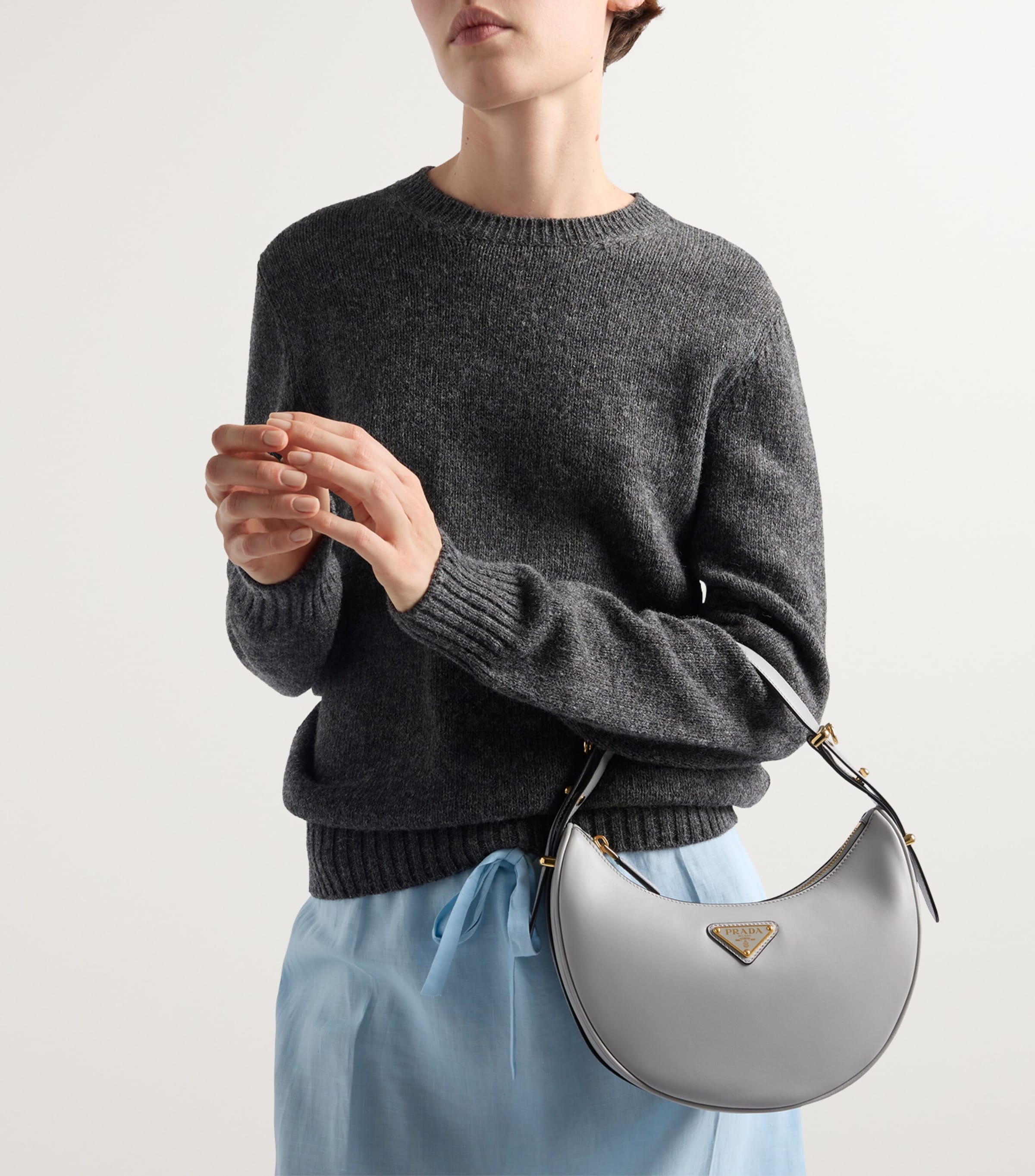 Leather Arqué Shoulder Bag F01IB Image 2