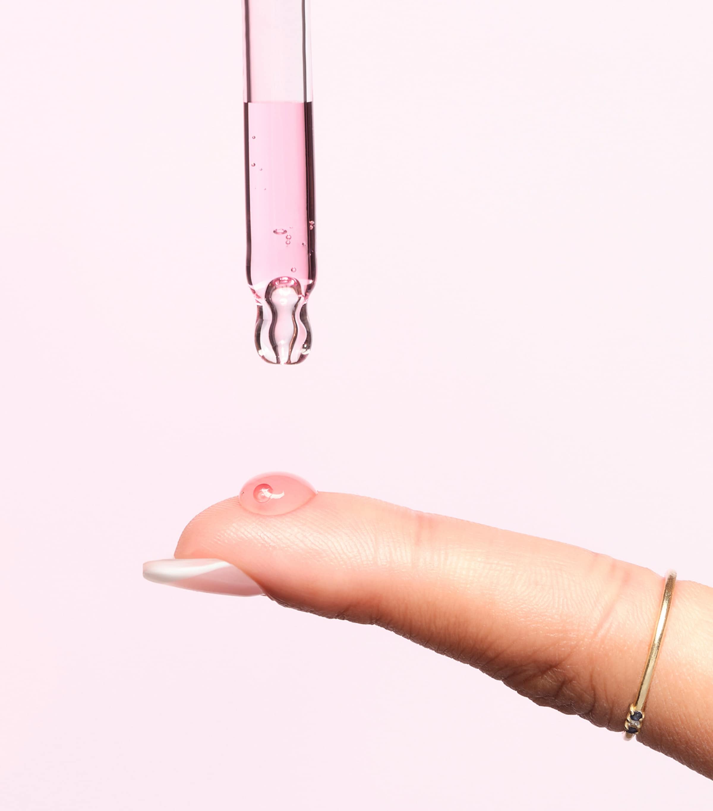 PHA 5% Exfoliating Lip Serum (15ml) NO COLOUR Image 2