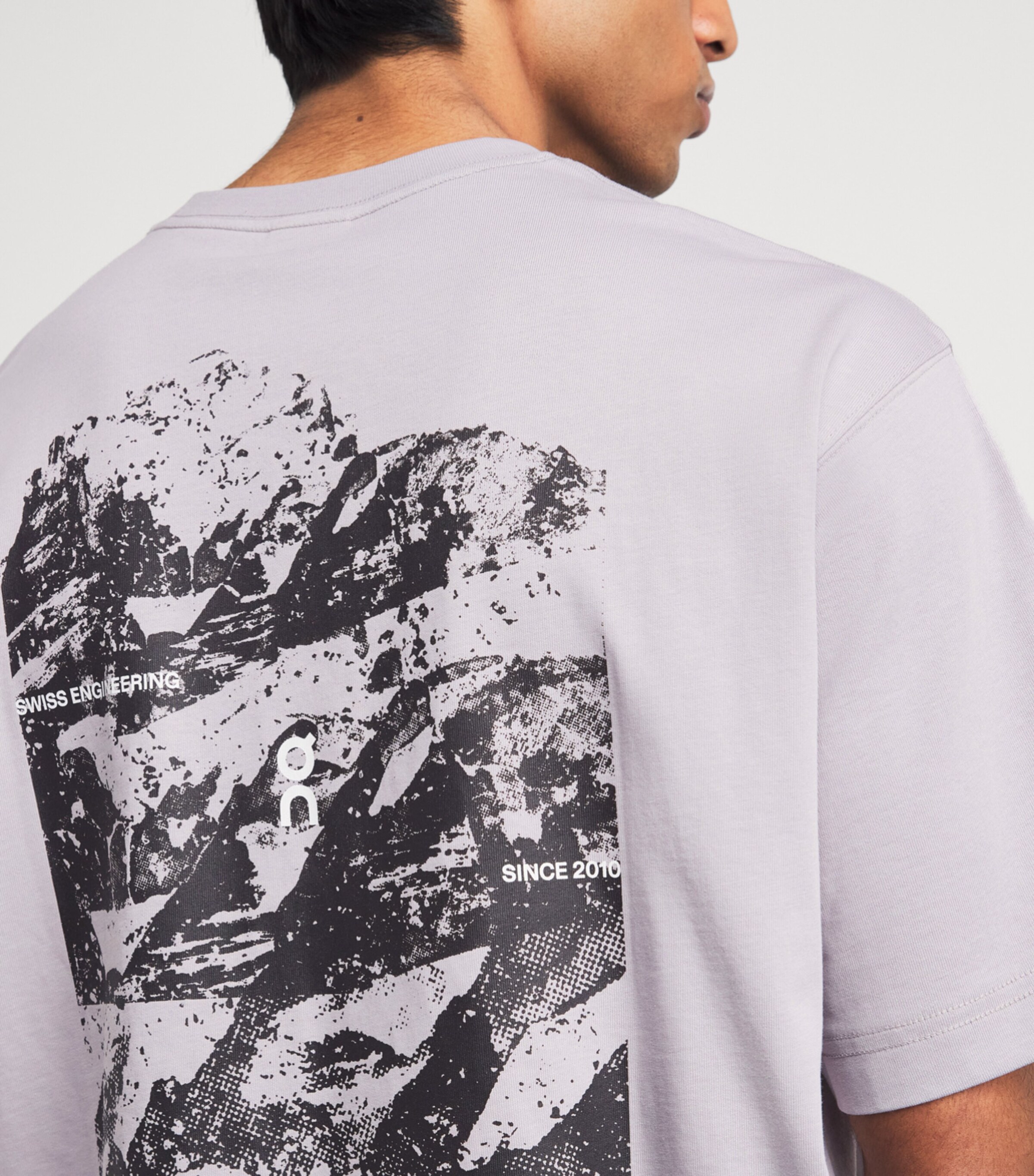 On Mens Club Collective-T Geo T-Shirt Ore Image 3