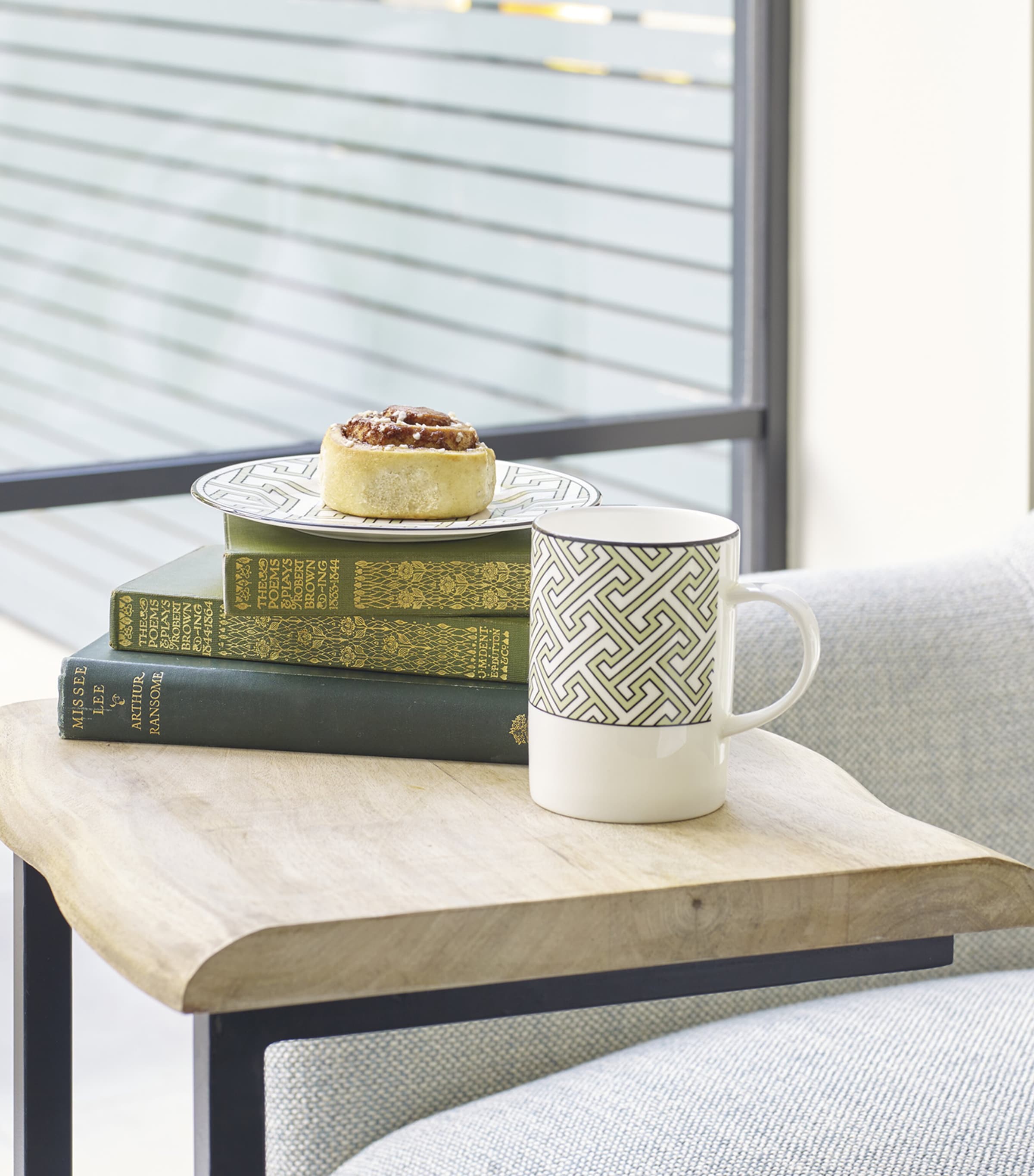 Maze Maxi Mug GREEN Image 2