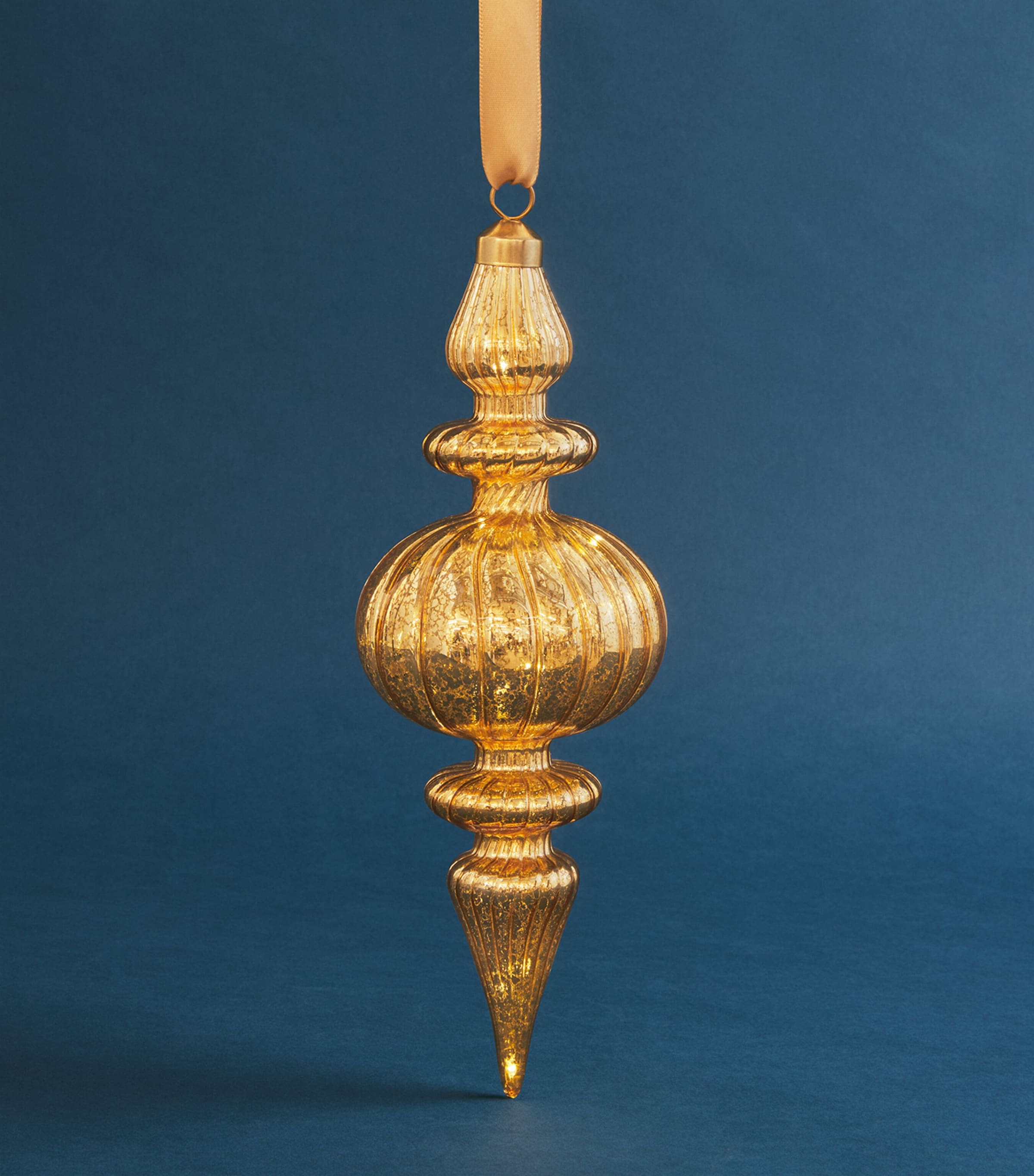 Harrods Glass Light-Up Drop Orb Tree Decoration Gold/warm White Image 3