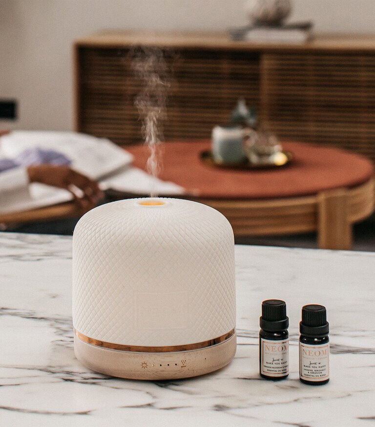 NEOM Wellbeing Luxe Pod Diffuser | Harrods UK