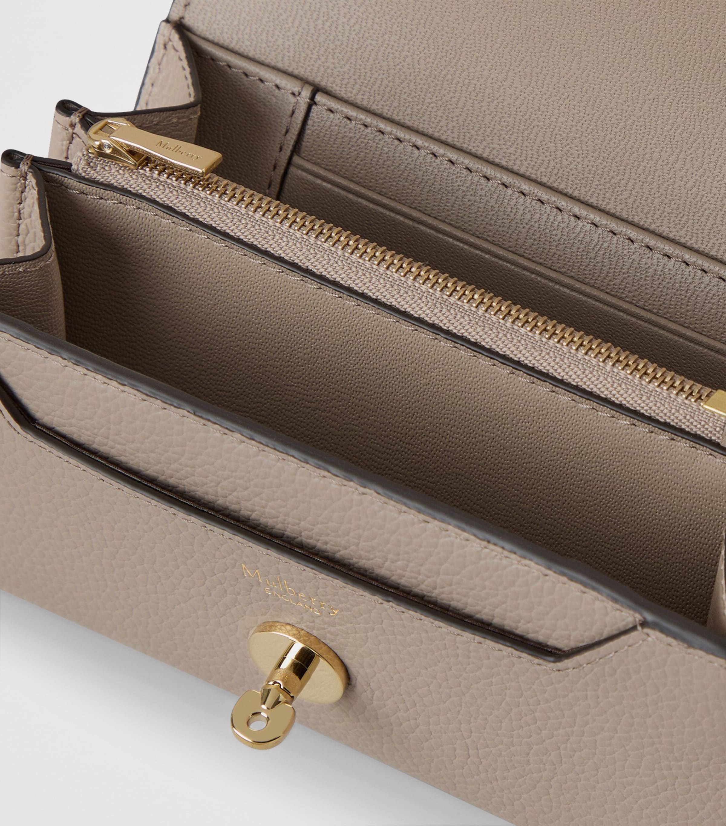 Medium Leather Folded Darley Wallet CASHMERE TAUPE Image 3