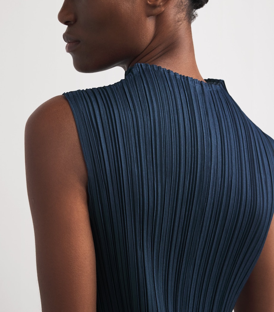 Mellow Pleats Top NAVY Image 6