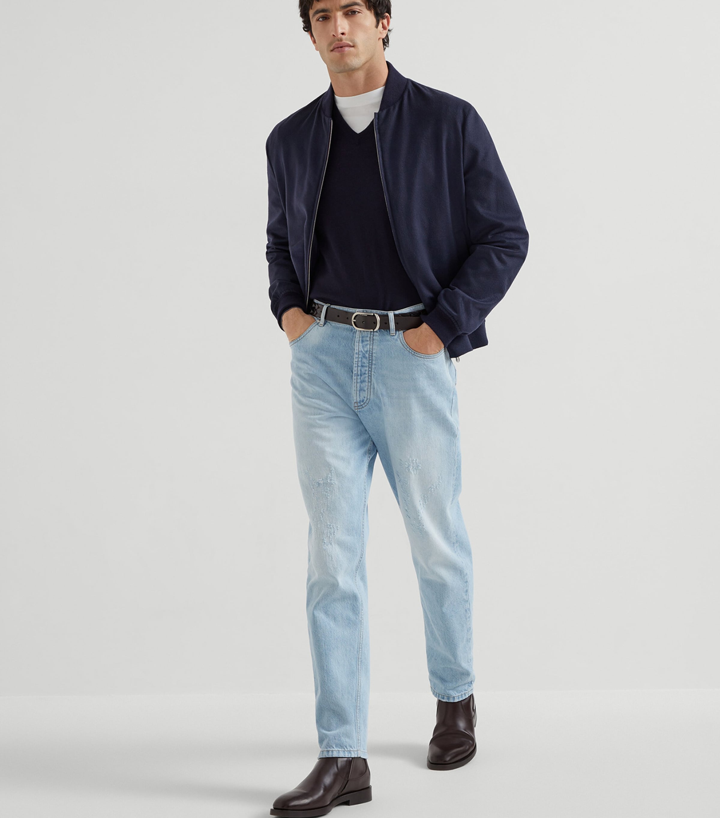 Cashmere V-Neck Sweater CW425 Image 4