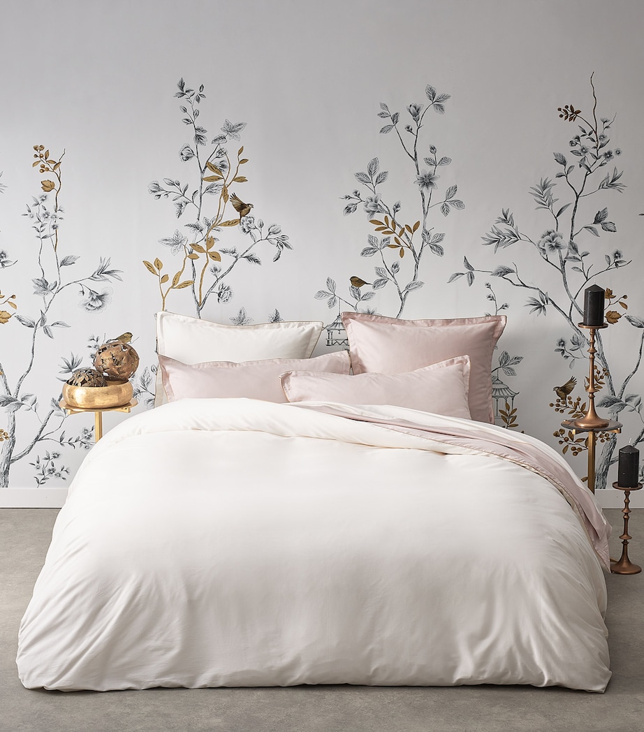 Nobel King Duvet Cover (230cm x 220cm) PINK/ERMINE/BEIGE Image 3