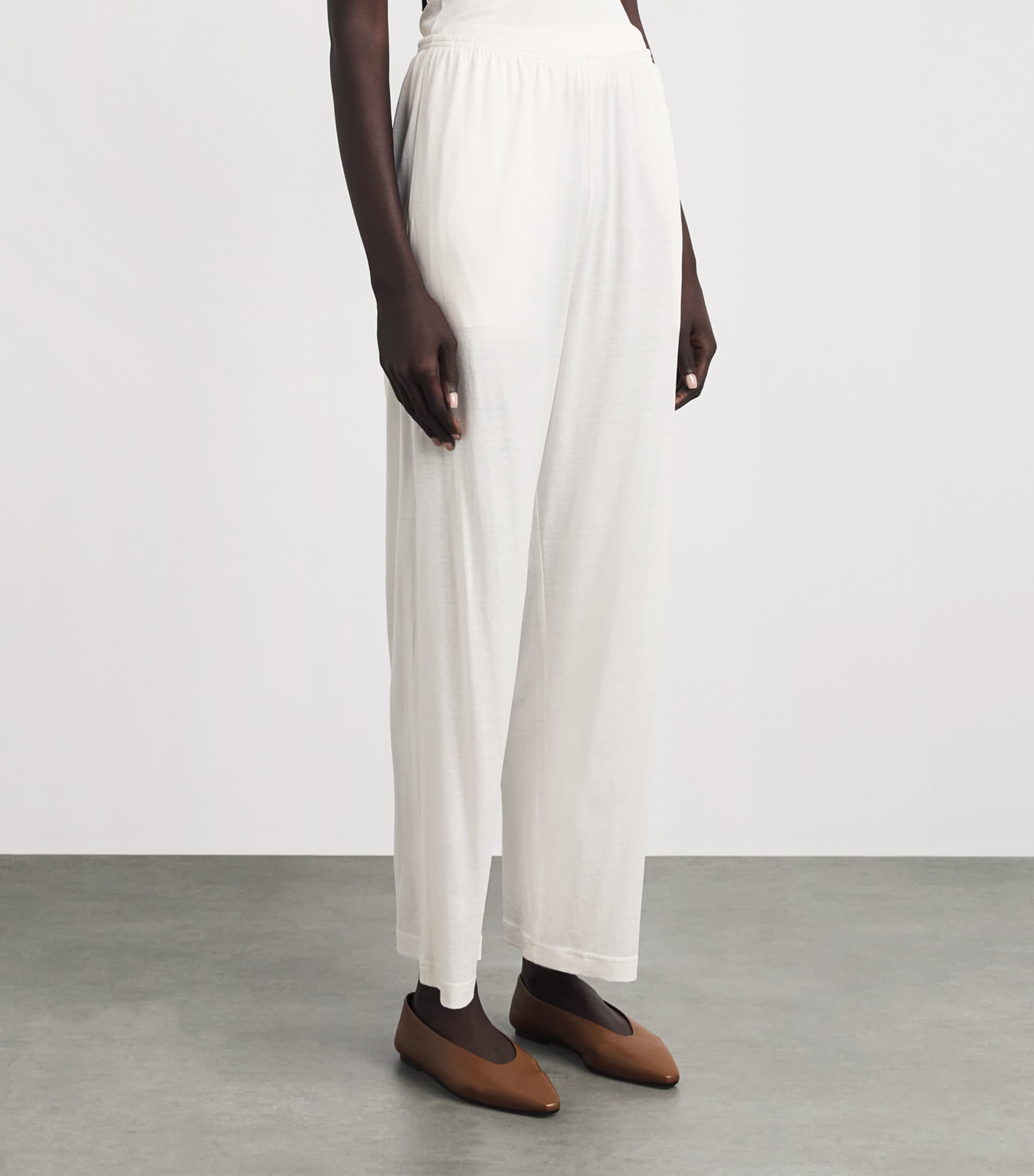 Toteme Womens Cotton-Silk Wide-Leg Trousers Off White Image 4
