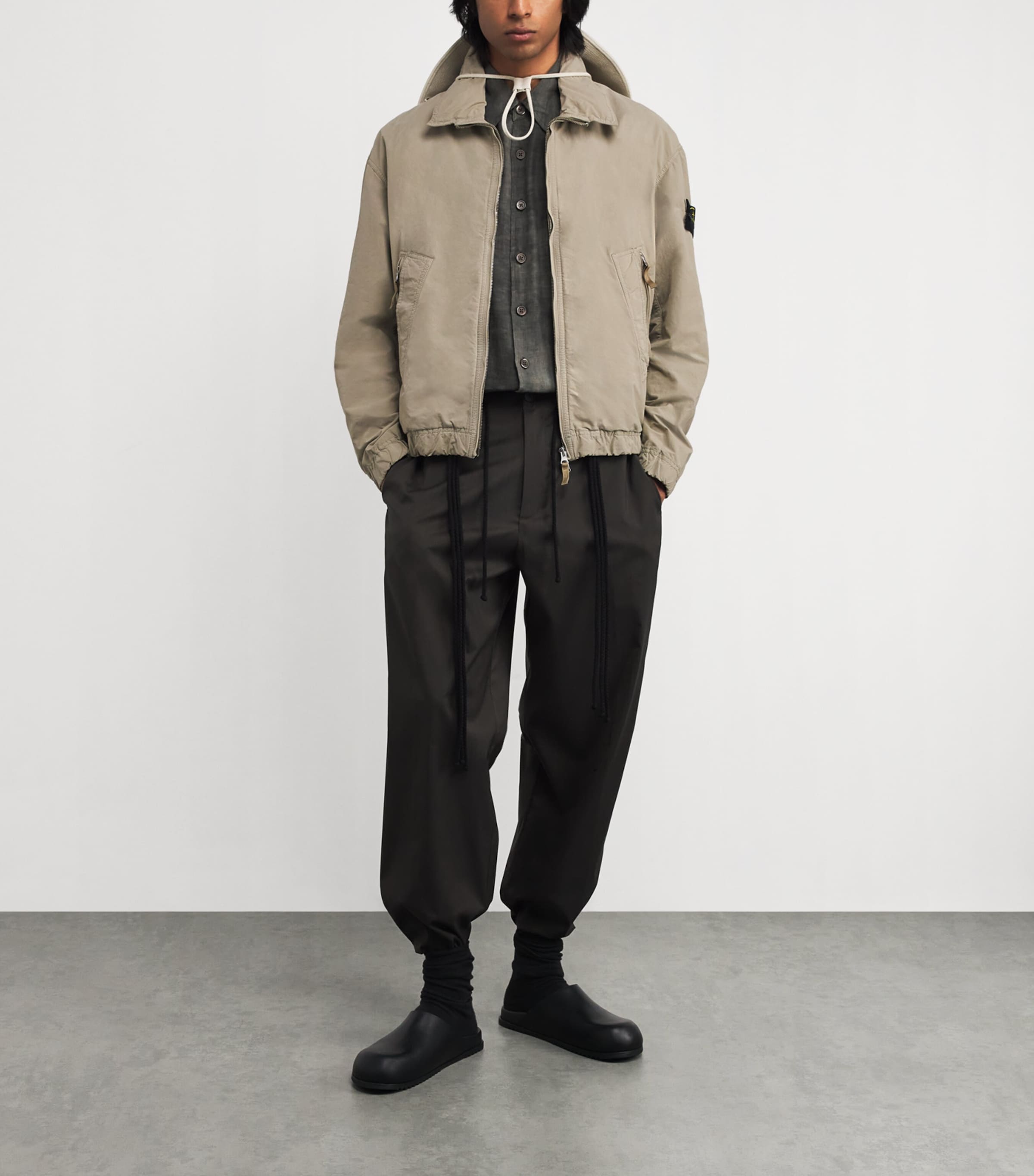 Technical Microfibre Concealed-Hood Jacket V009A Image 2