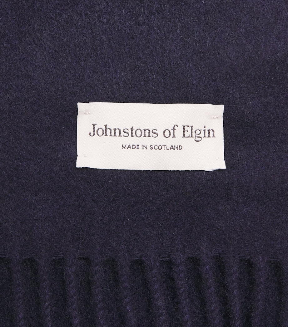 Johnstons Of Elgin Natural Cashmere Scarf Dark Navy Image 4