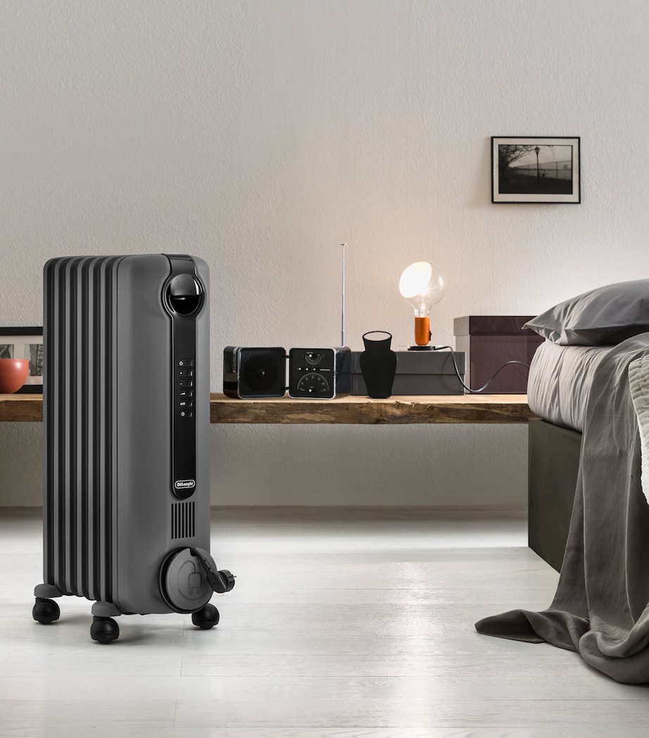 Radia S Oil Filled Radiator GREY Image 2