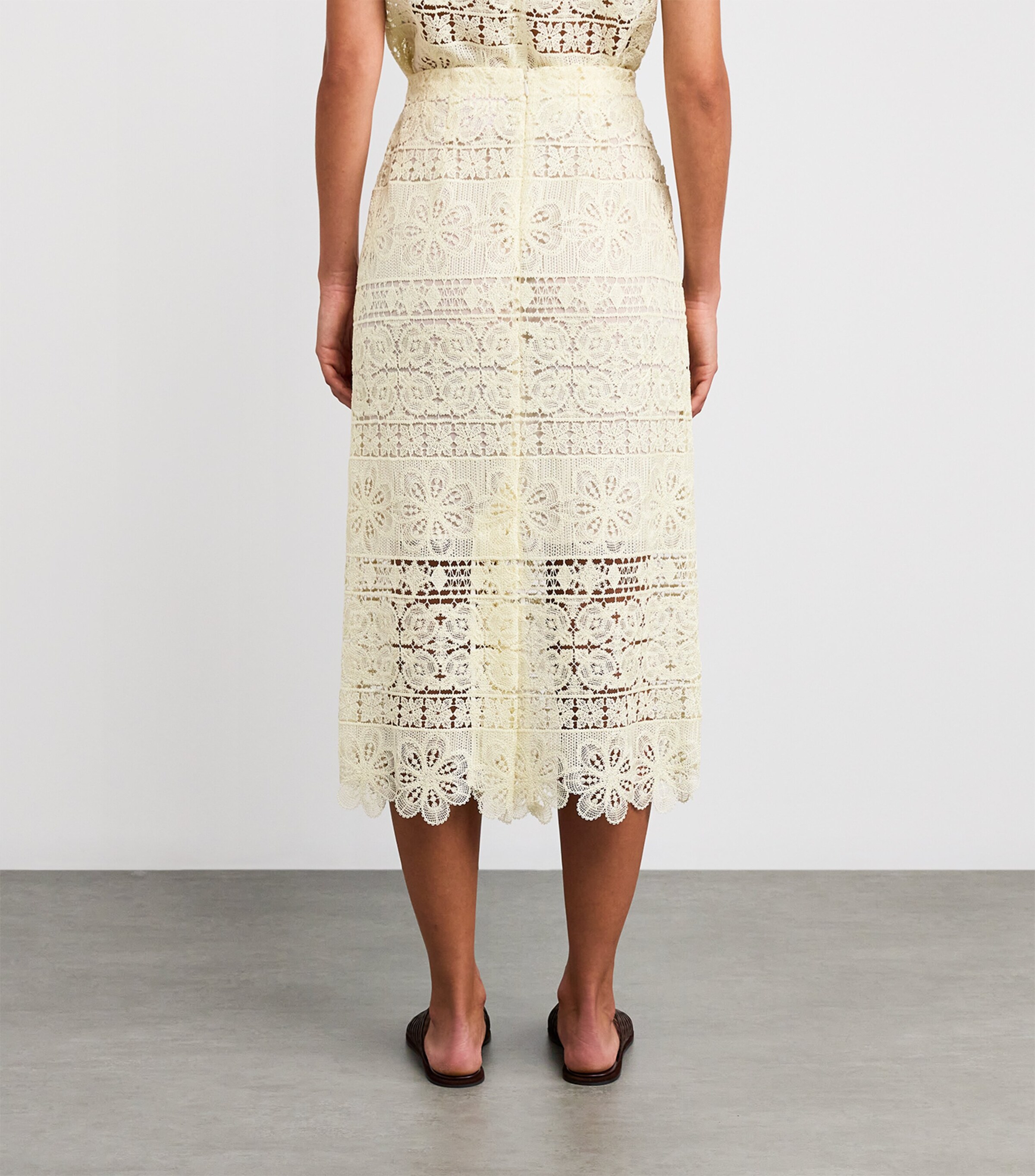 Crochet Midi Pencil Skirt YE01 CAPER Image 4