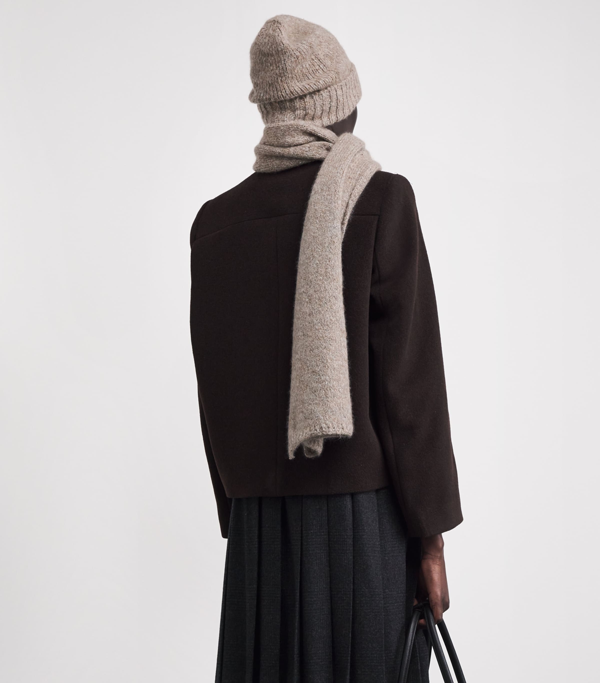 Johnstons Of Elgin Brushed Cashmere Beanie and Scarf Set Ash Image 2