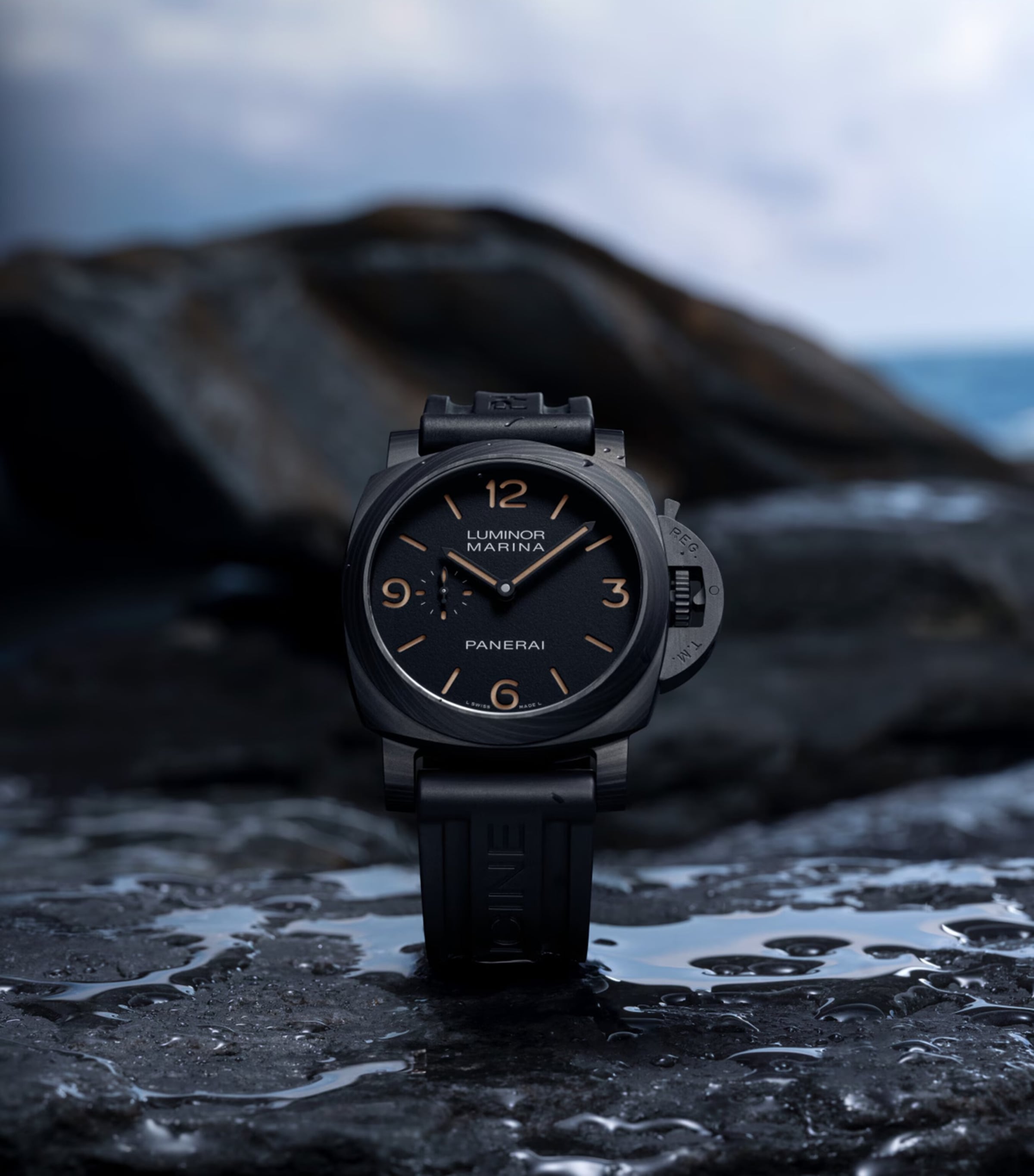 Panerai Carbotech Luminor Marina Watch 44mm Black Image 8