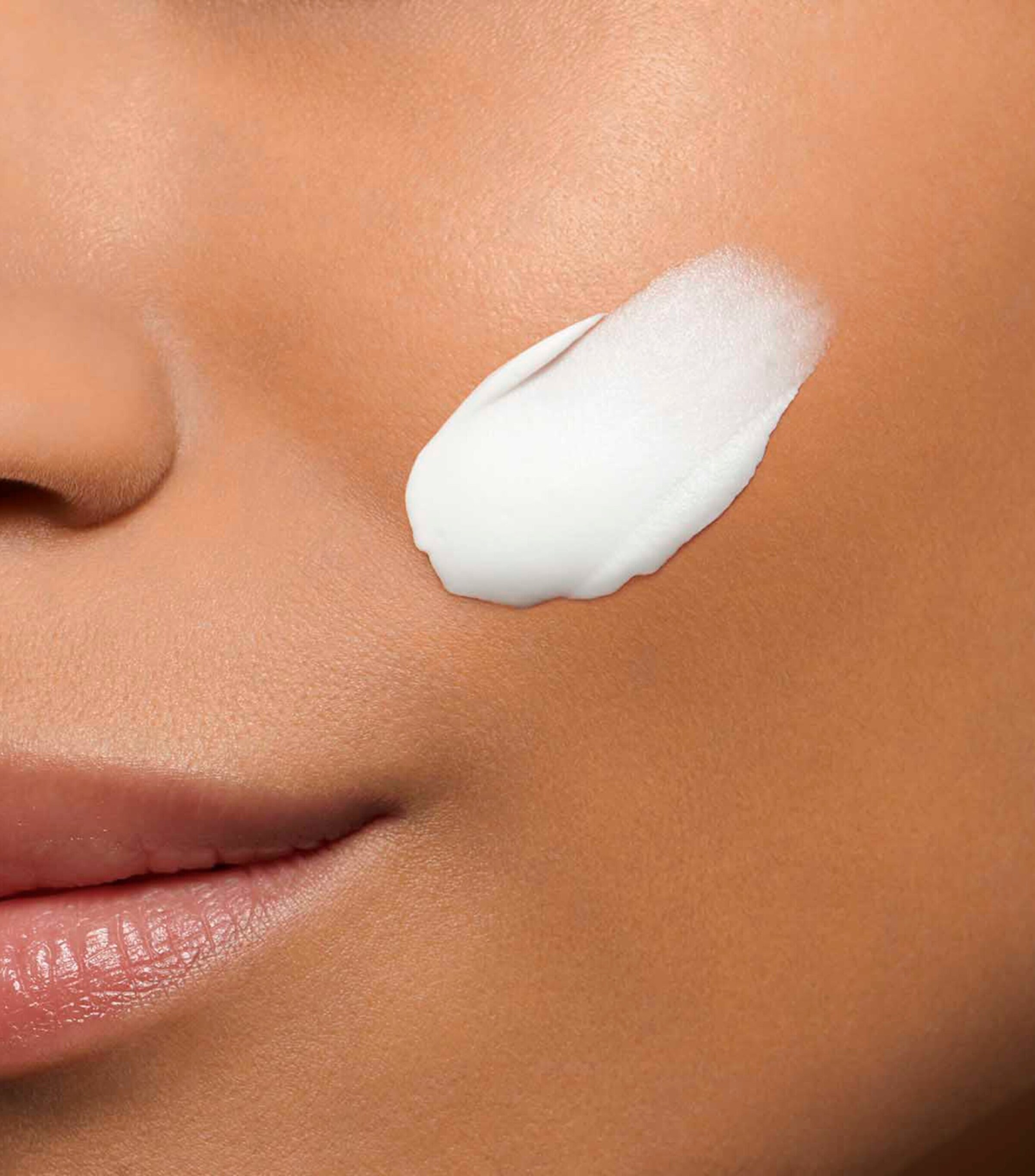 Calm-Essentiel Repairing Soothing Balm (30ml) NO COLOUR Image 3