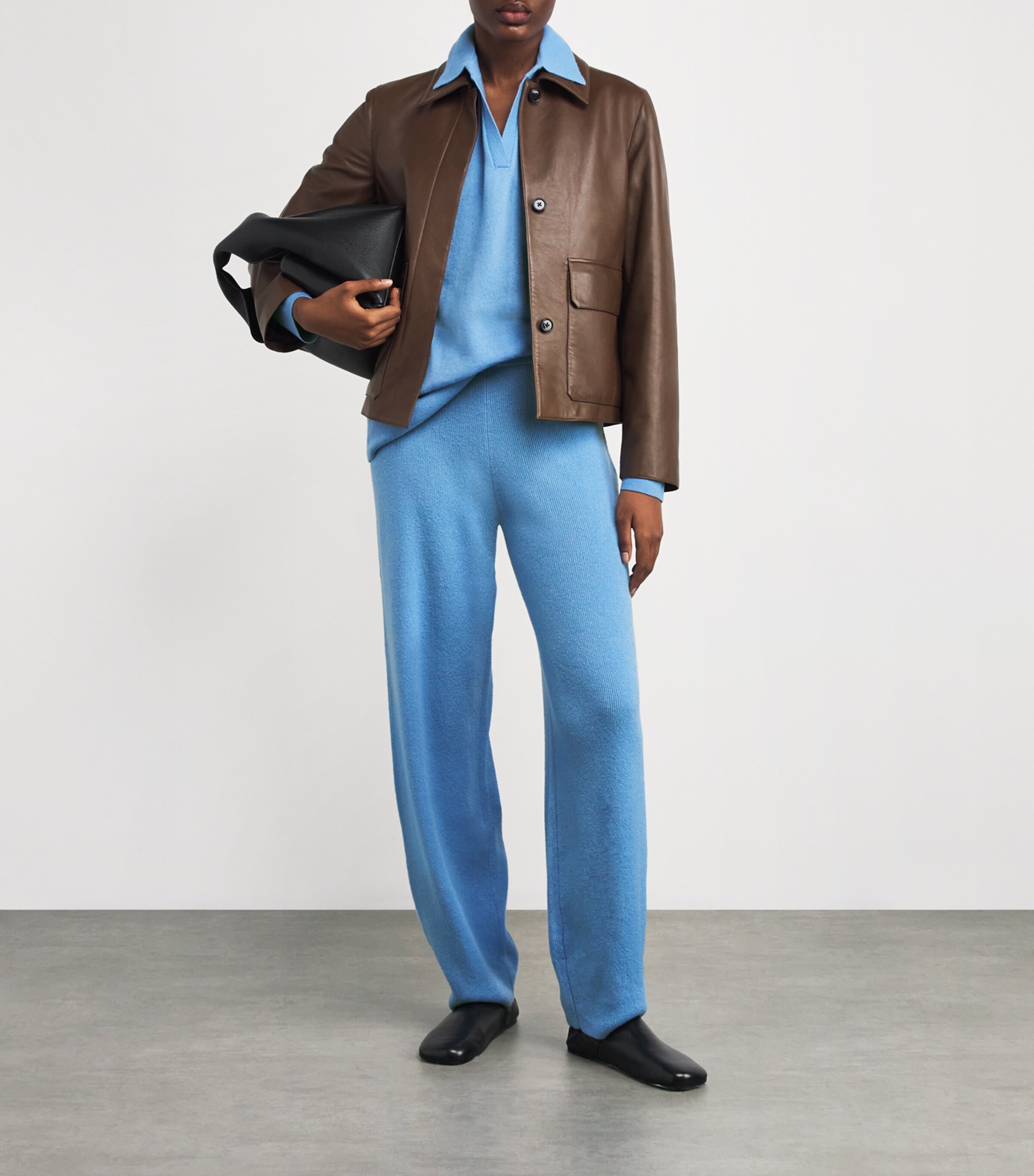 Iris Von Arnim Womens Cashmere-Silk Robertha Trousers Azur Image 2