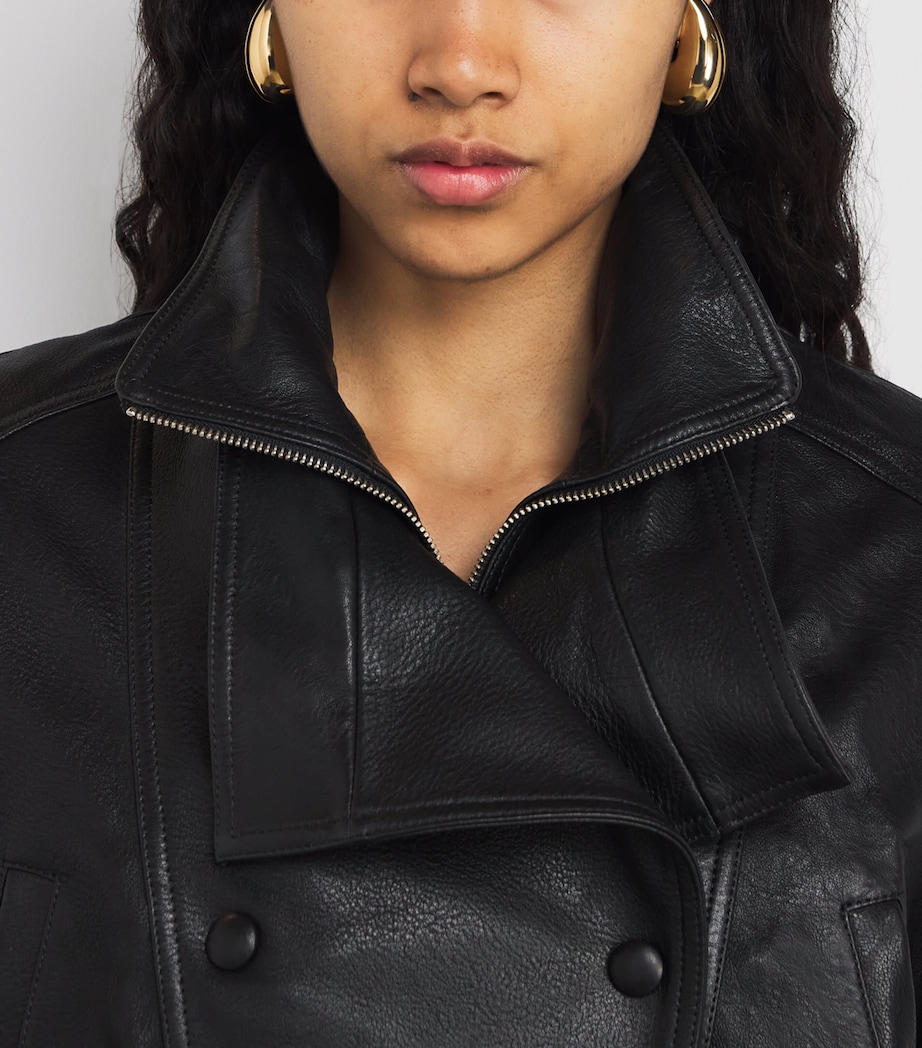 Wave Earrings LIGHT BRASS Image 2