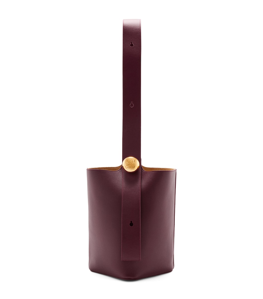 Medium Leather Pebble Bucket Bag DARK BURGUNDY Image 1