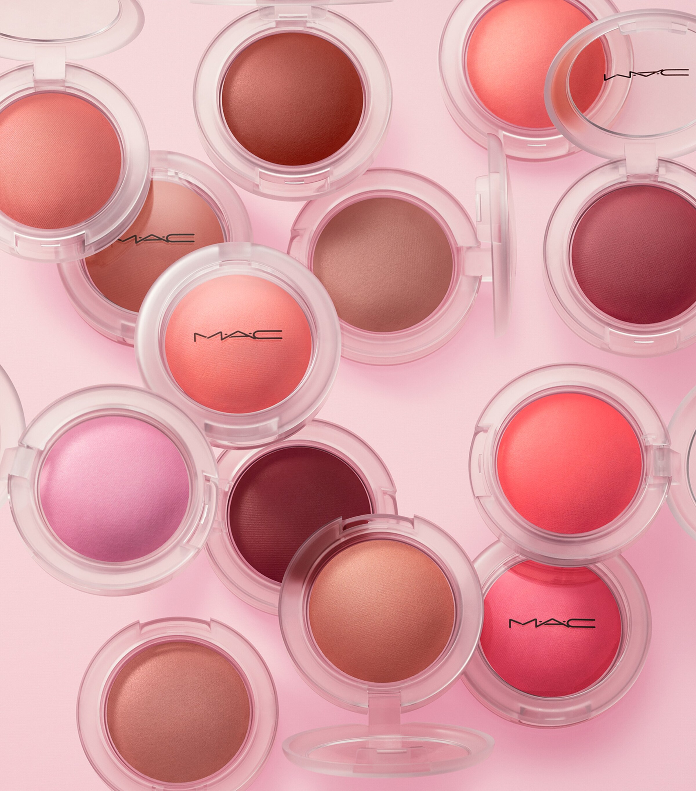 MAC Glow Play Cushiony Blush | Make-up | Face | Blushers | Designers | MAC MAC Glow Play Cushiony Blush | Make-up | Face | Blushers | Designers | MAC