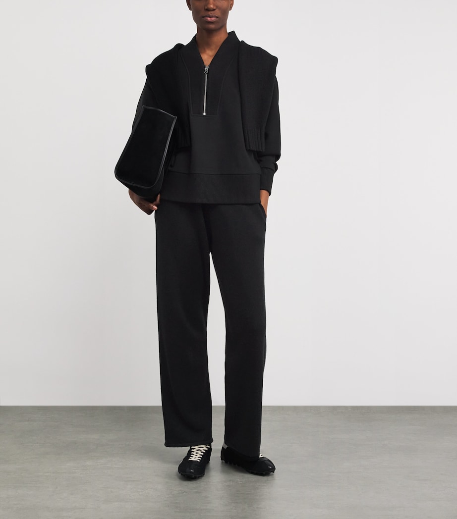 DoubleSoft Sally Sweatshirt BLACK Image 2