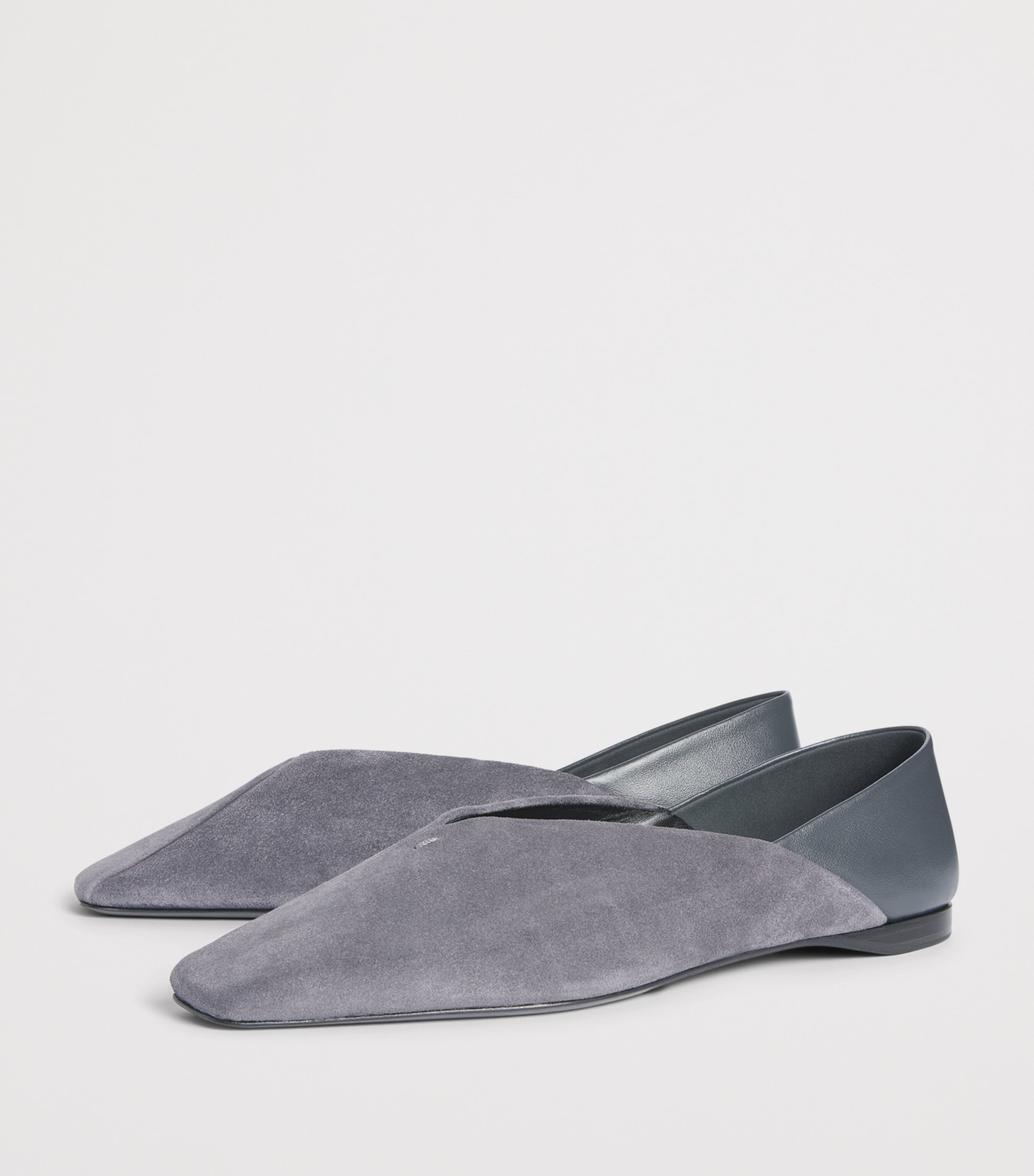 Max Mara Suede Leather-Trim Ballet Flats Medium Grey Image 3