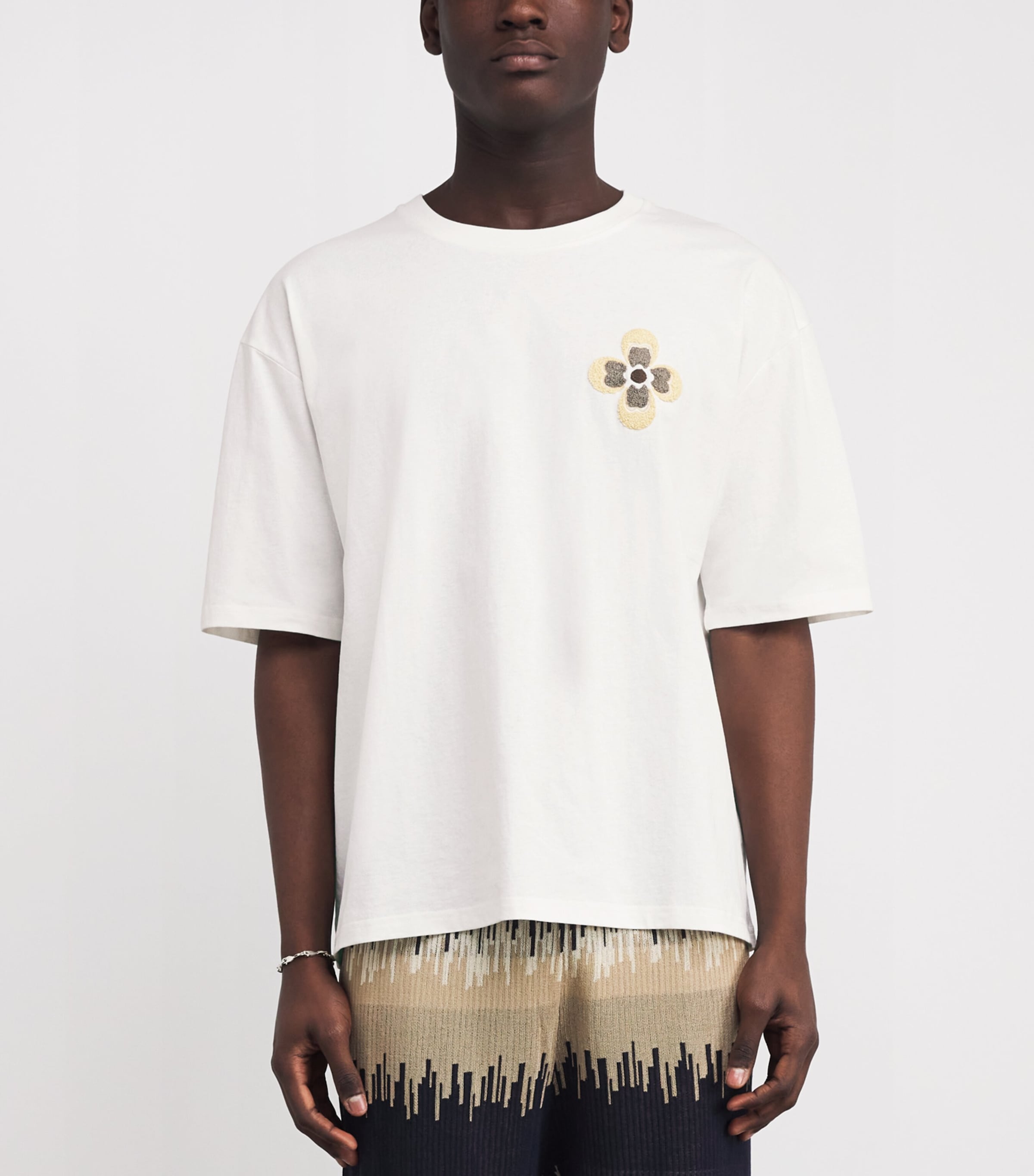 Cotton Floral Embroidery T-Shirt WHITE Image 3