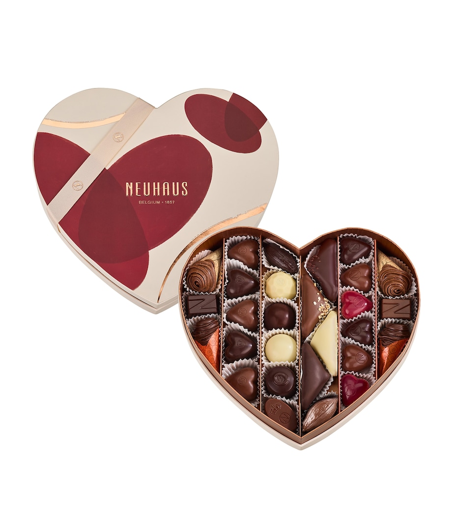 Valentine’s Heart Box (358g) NO COLOUR Image 1