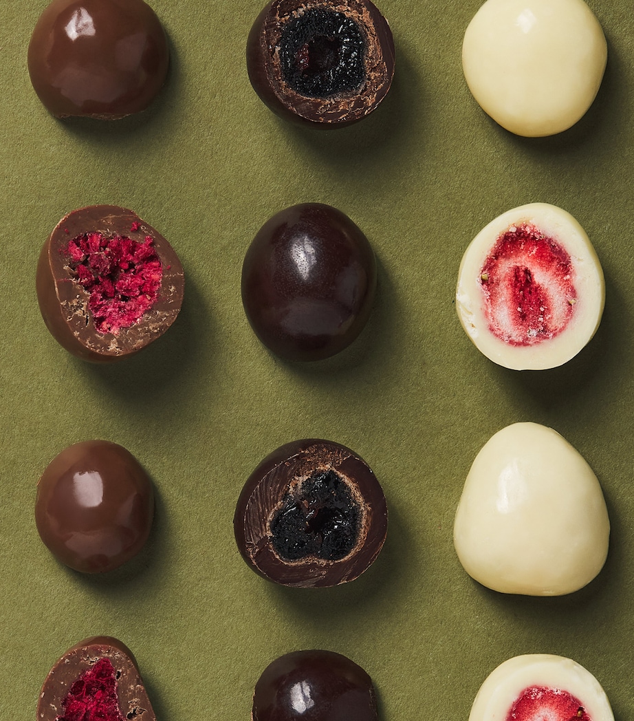 Harrods Chocolate Cherries & Berries Collection (270g) Image 3