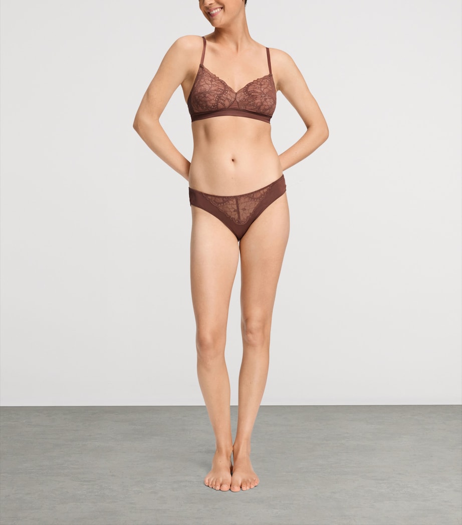Hanro Womens Azelia Mini Briefs Cinnamon Image 2