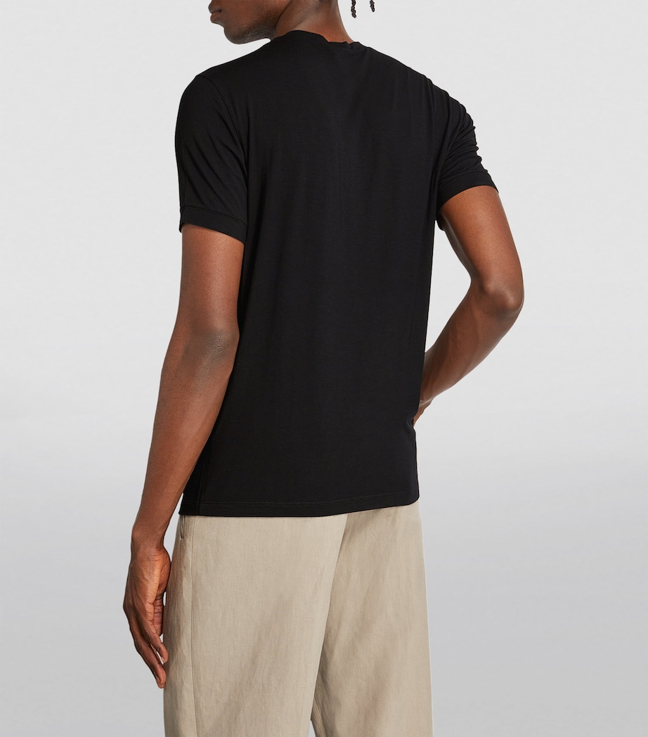 Crew-Neck T-Shirt UC99 Image 4