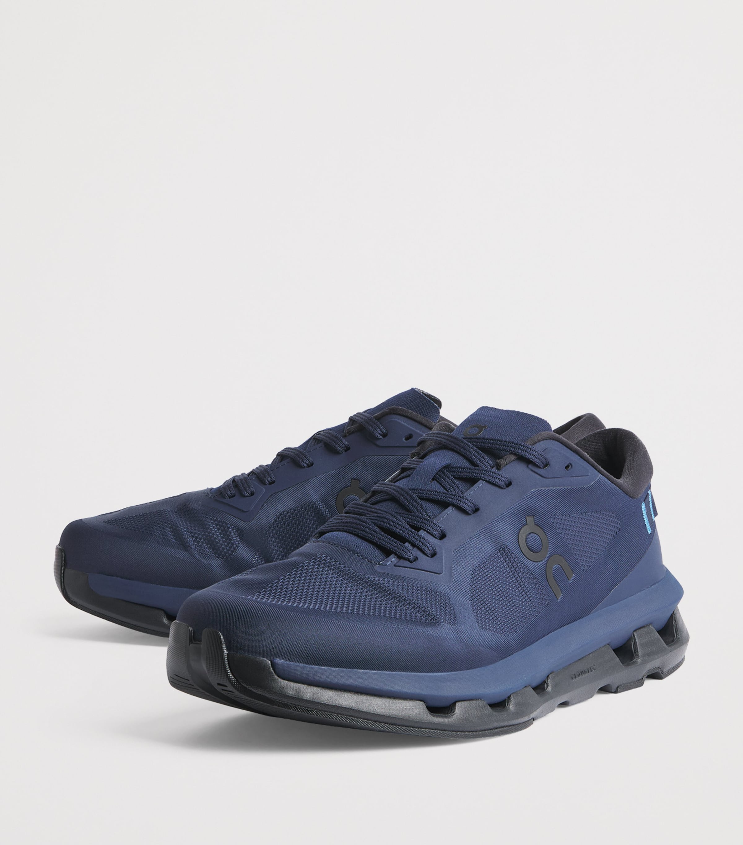 On Mens Cloudzone Trainers Midight I Black Image 3