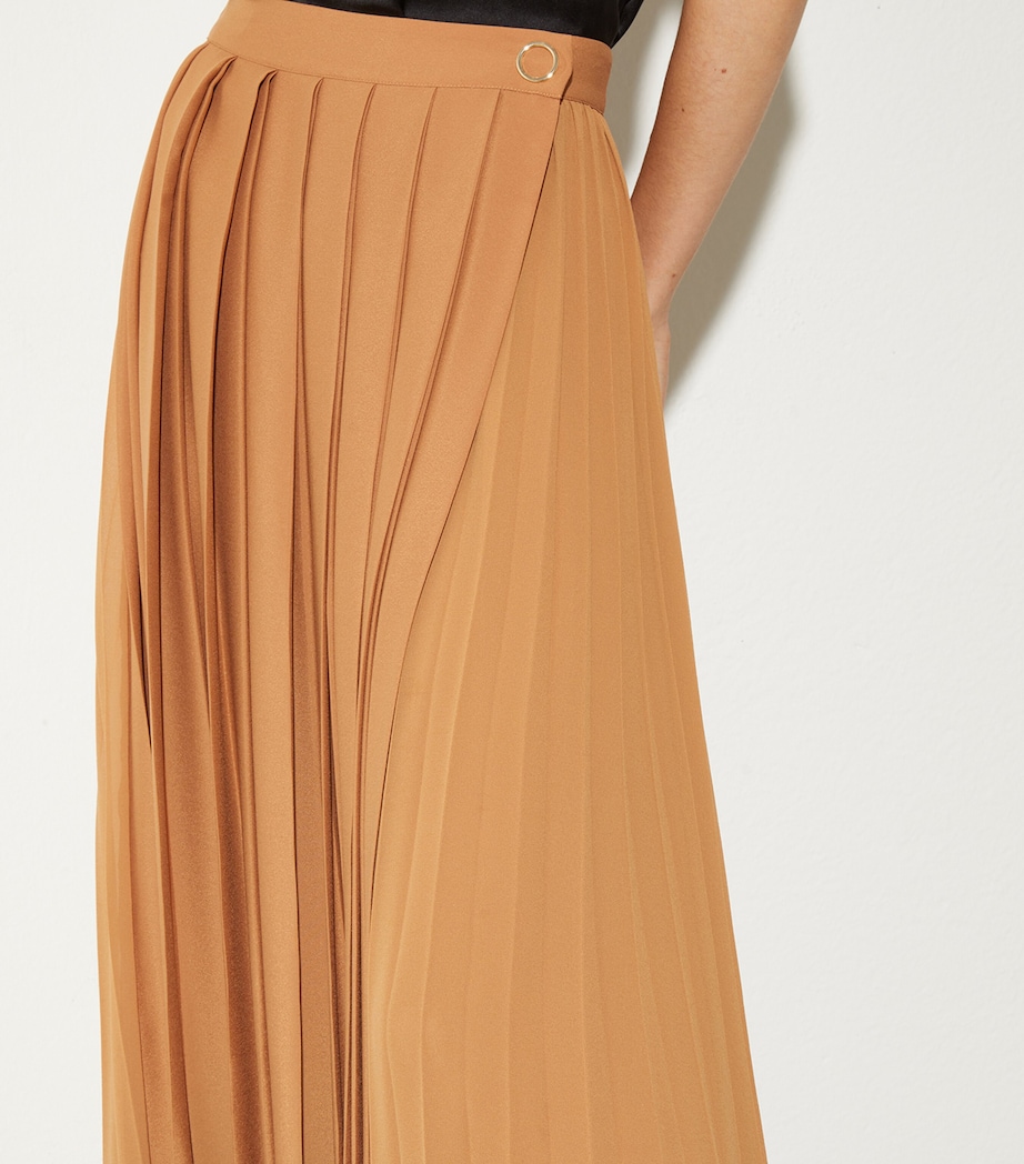 MAX&Co. Womens Jersey Pleated Maxi Skirt Amber Image 5