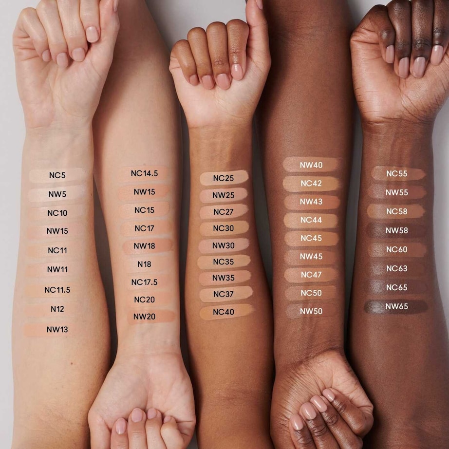 MAC Studio Radiance 24HR Luminous Lift Concealer Image 3