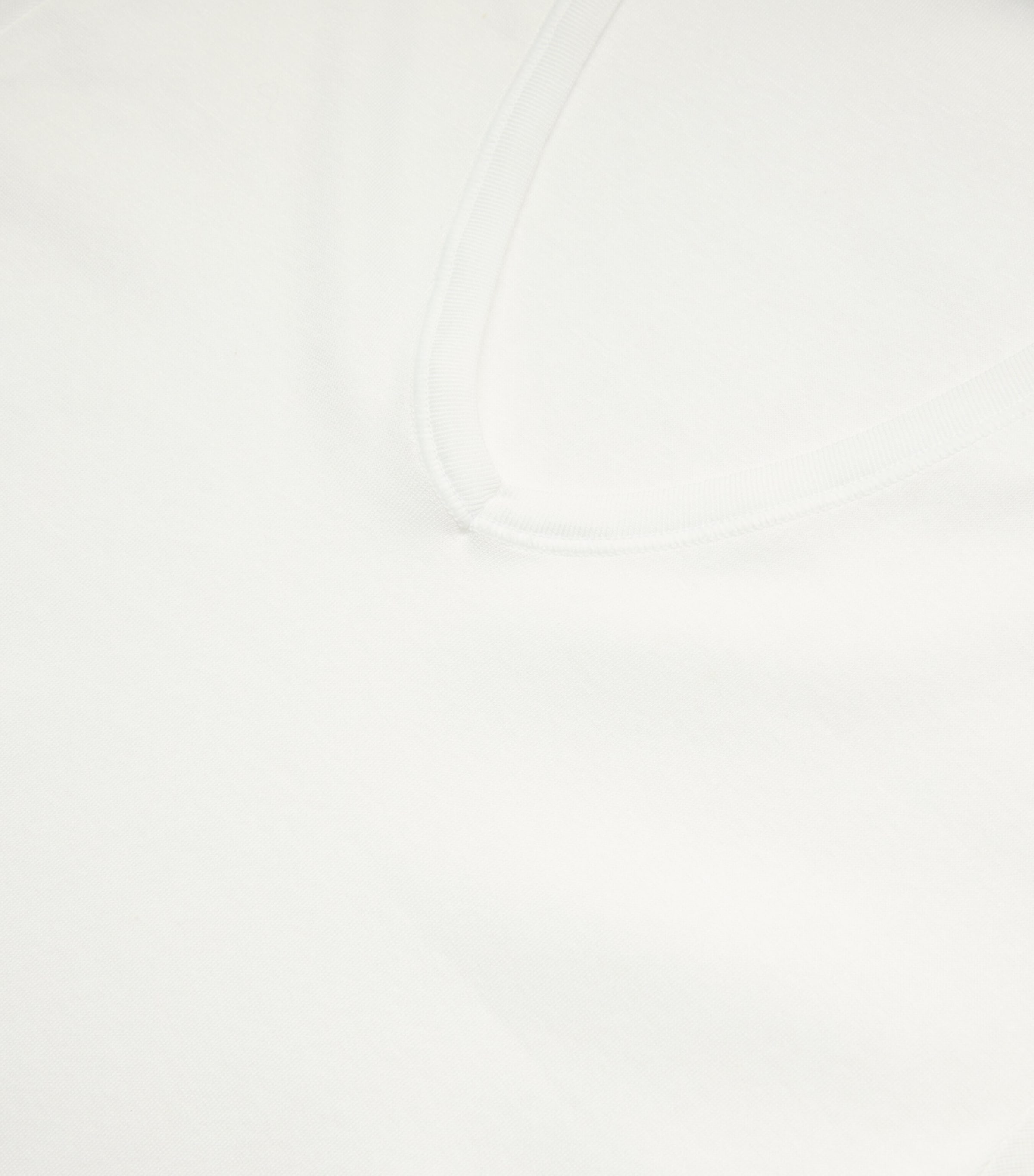 Sea Island Cotton V-Neck T-Shirt WHITE Image 4